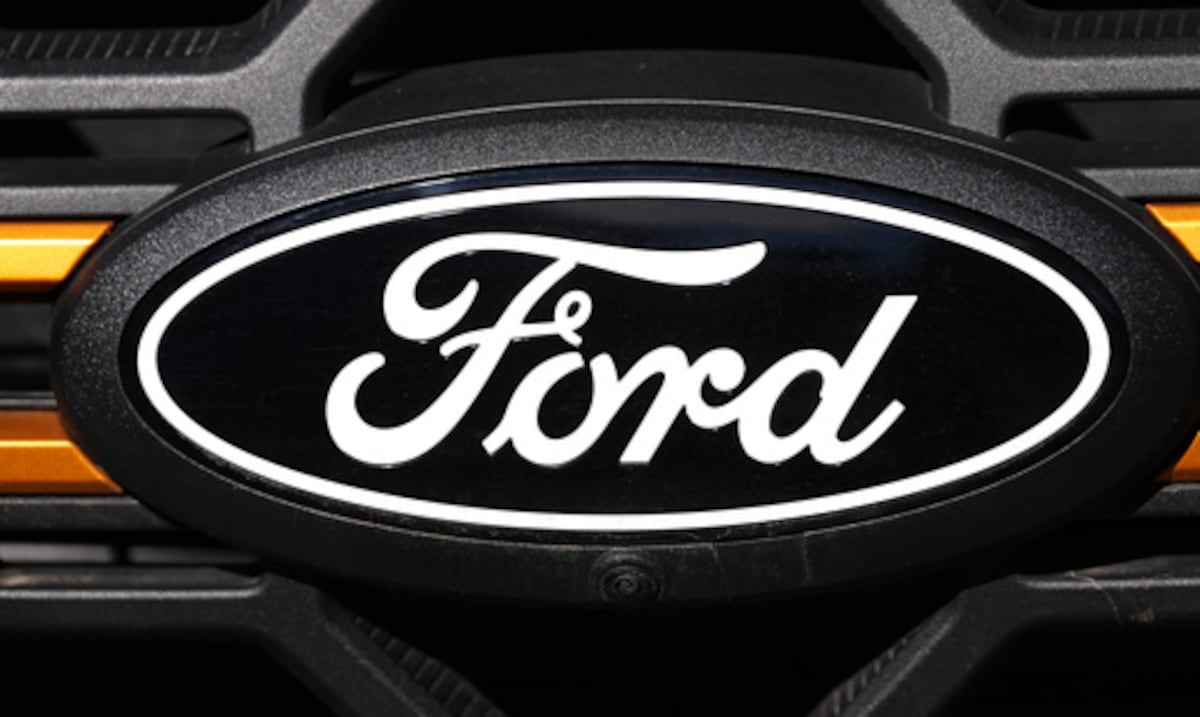 Ford retira más de 741 mil carros por falla en el sistema de estacionamiento