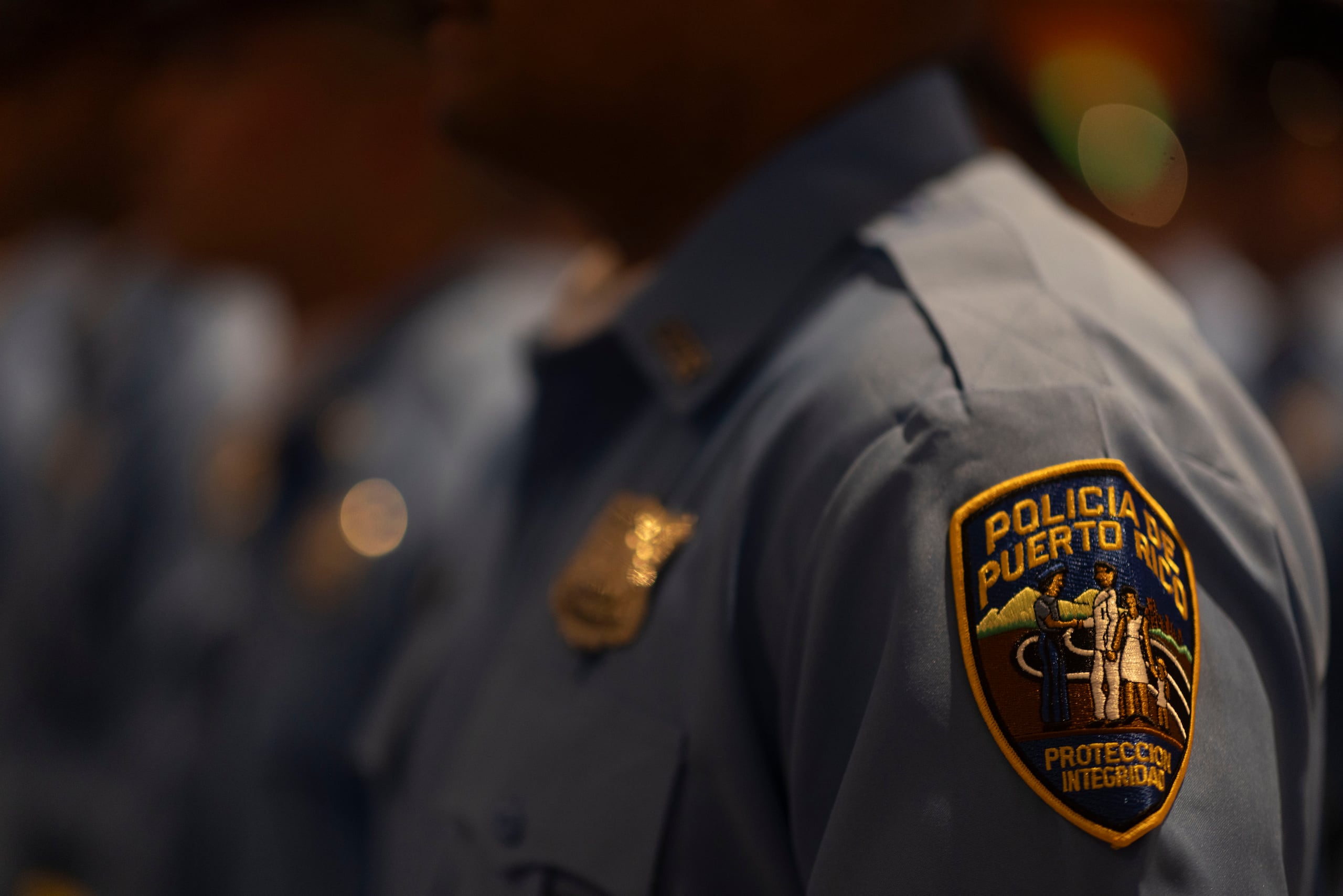 El gran jurado federal presentó la acusación formal de siete cargos contra los tres oficiales.