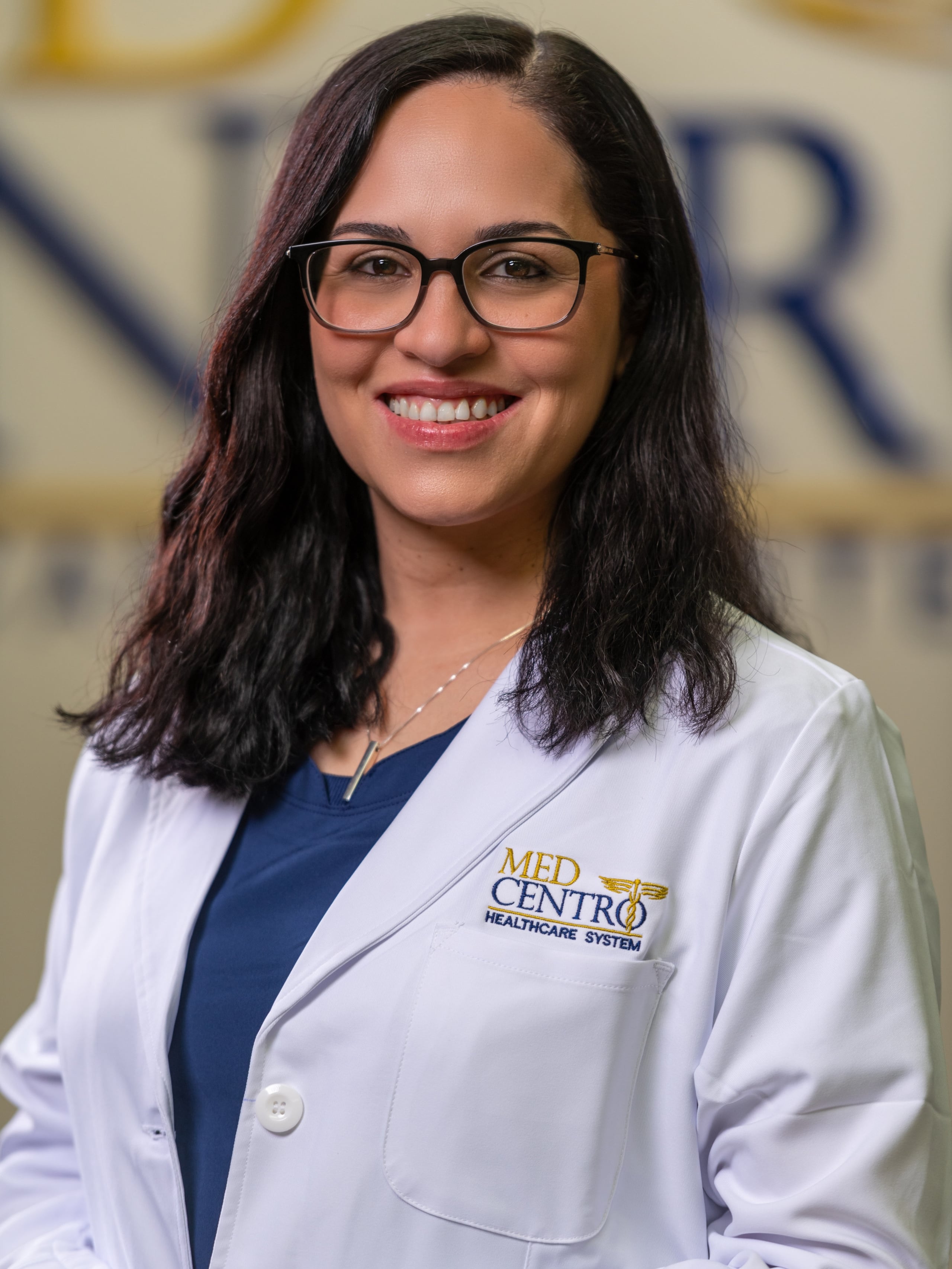 Doctora Helen Oquendo del Toro, única ginecóloga pediátrica en Puerto Ric.