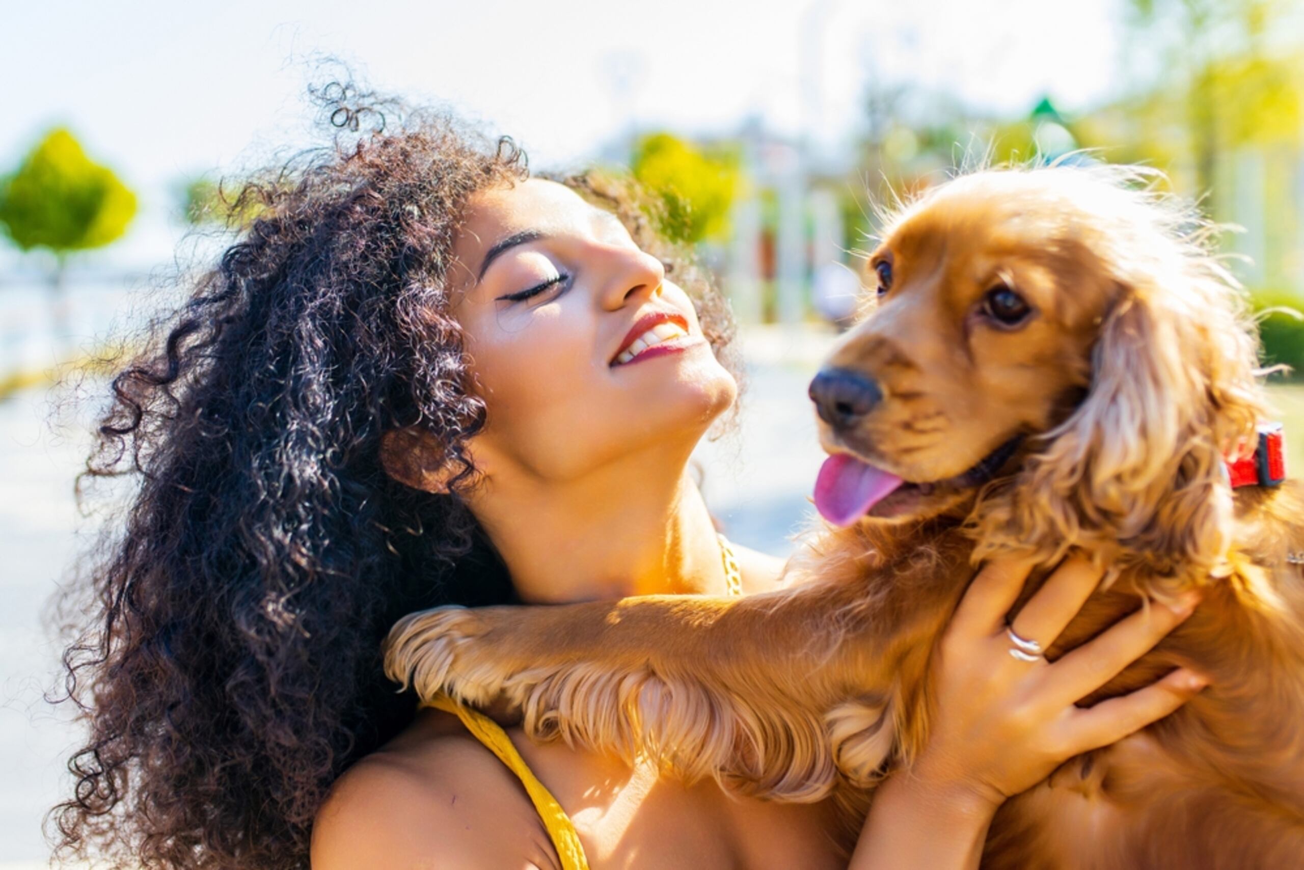 “Ya sean perros, gatos u otro tipo de mascotas pueden brindar compañía, consuelo y apoyo emocional a las mujeres, casi de igual forma que lo hace un hijo", estableció Best Friends Animal Society.