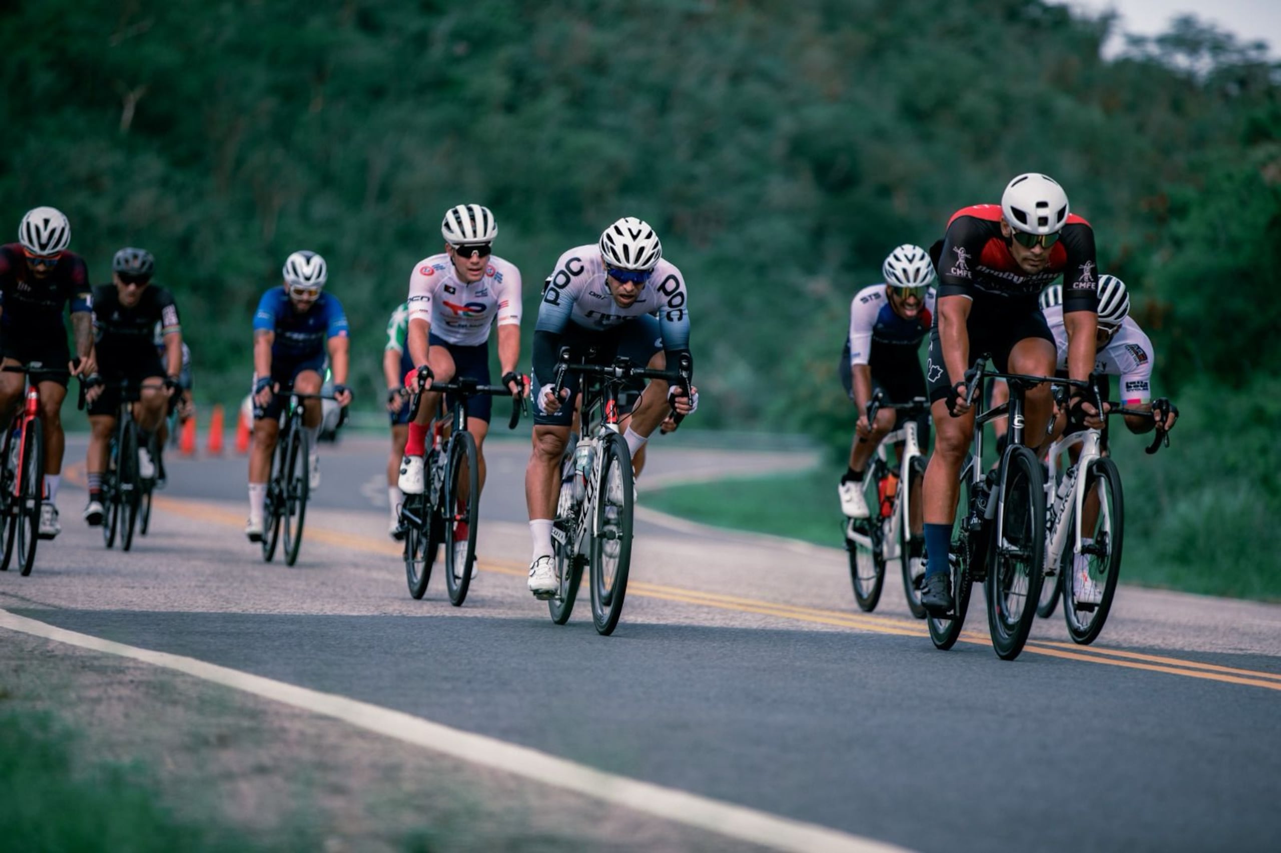 El Segundo Clásico de Ciclismo Esperanza Nueva lleva ese nombre en honor a la resiliencia de los pobladores de Guánica tras los terremotos que afectaron la zona sur en el 2020.