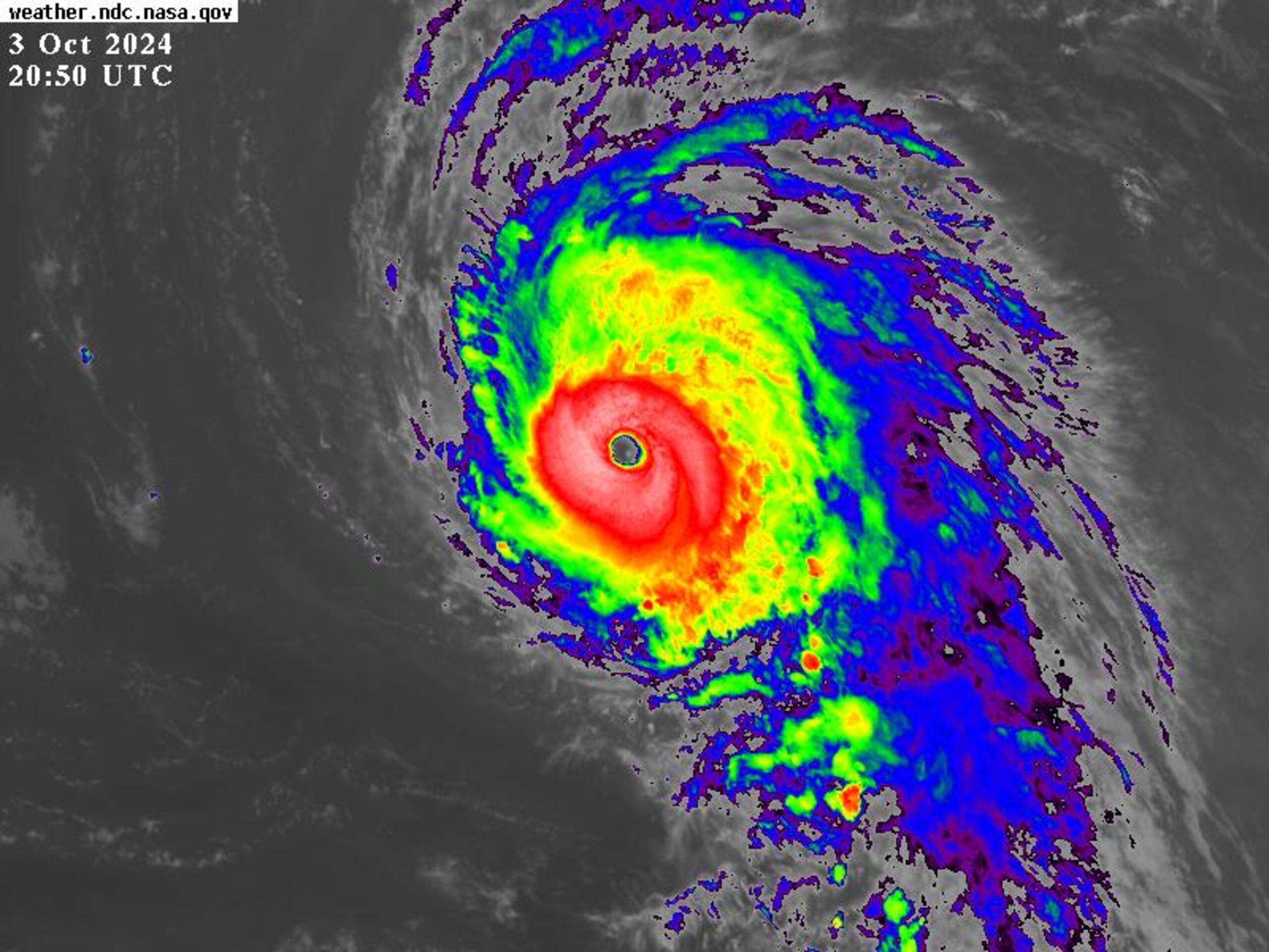 El huracán Kirk tiene vientos de 130 mph, por lo que es categoría 4. (NOAA)