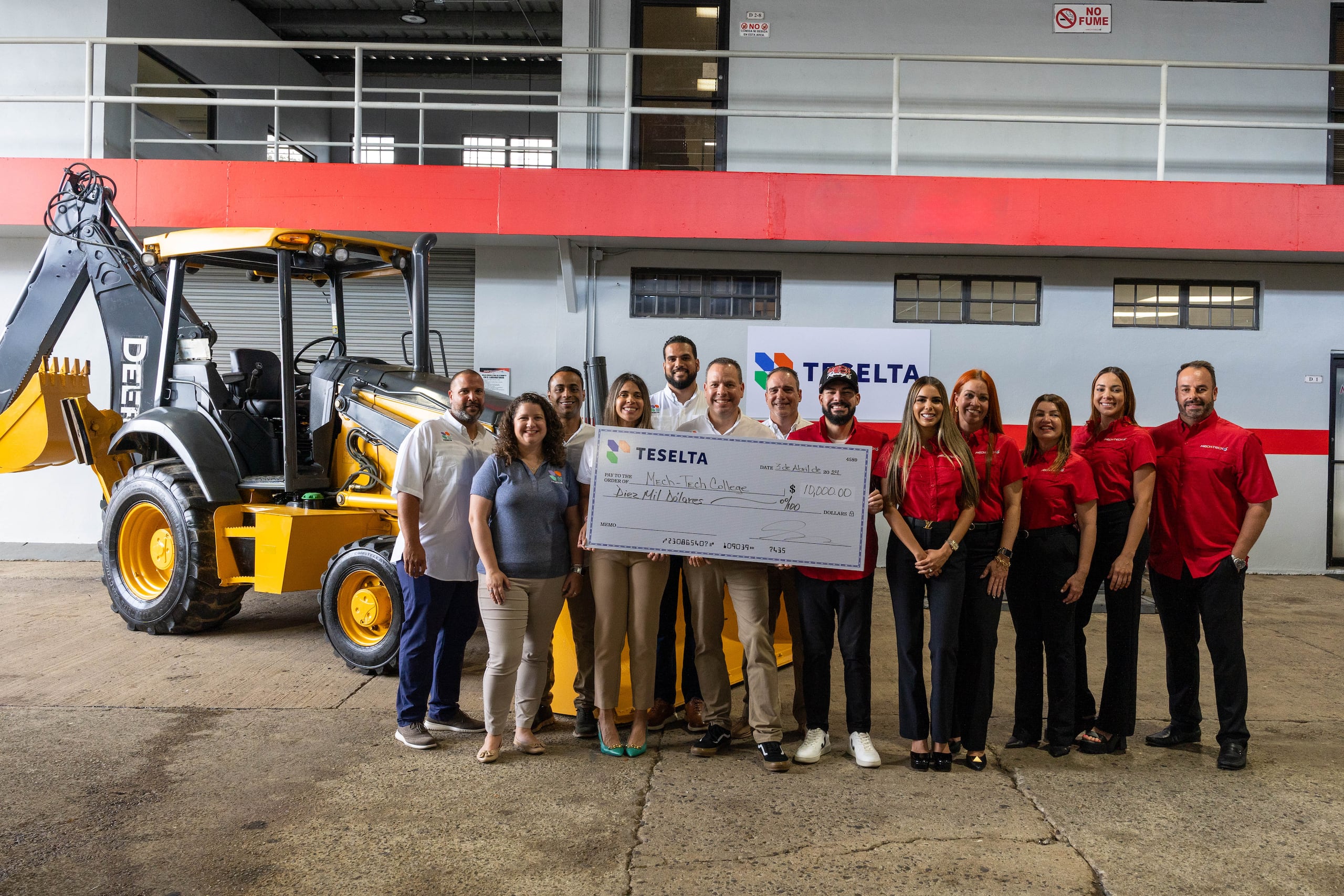 Teselta donó $10,000 al Fondo de Becas a estudiantes de mecánica diésel y electromecánica de Mech-Tech College.