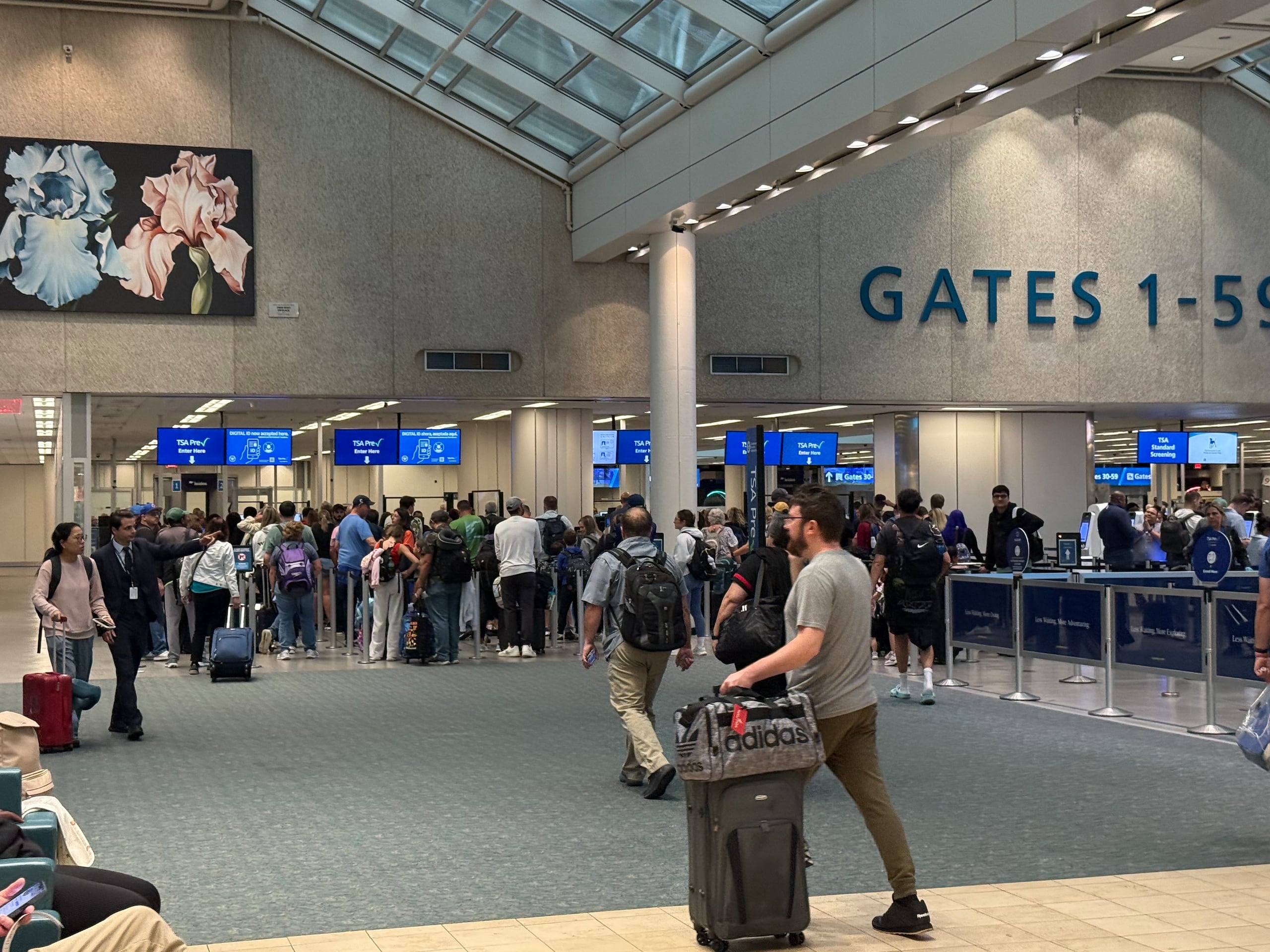 Se informó que las operaciones del aeropuerto no se vieron afectadas por el incidente.