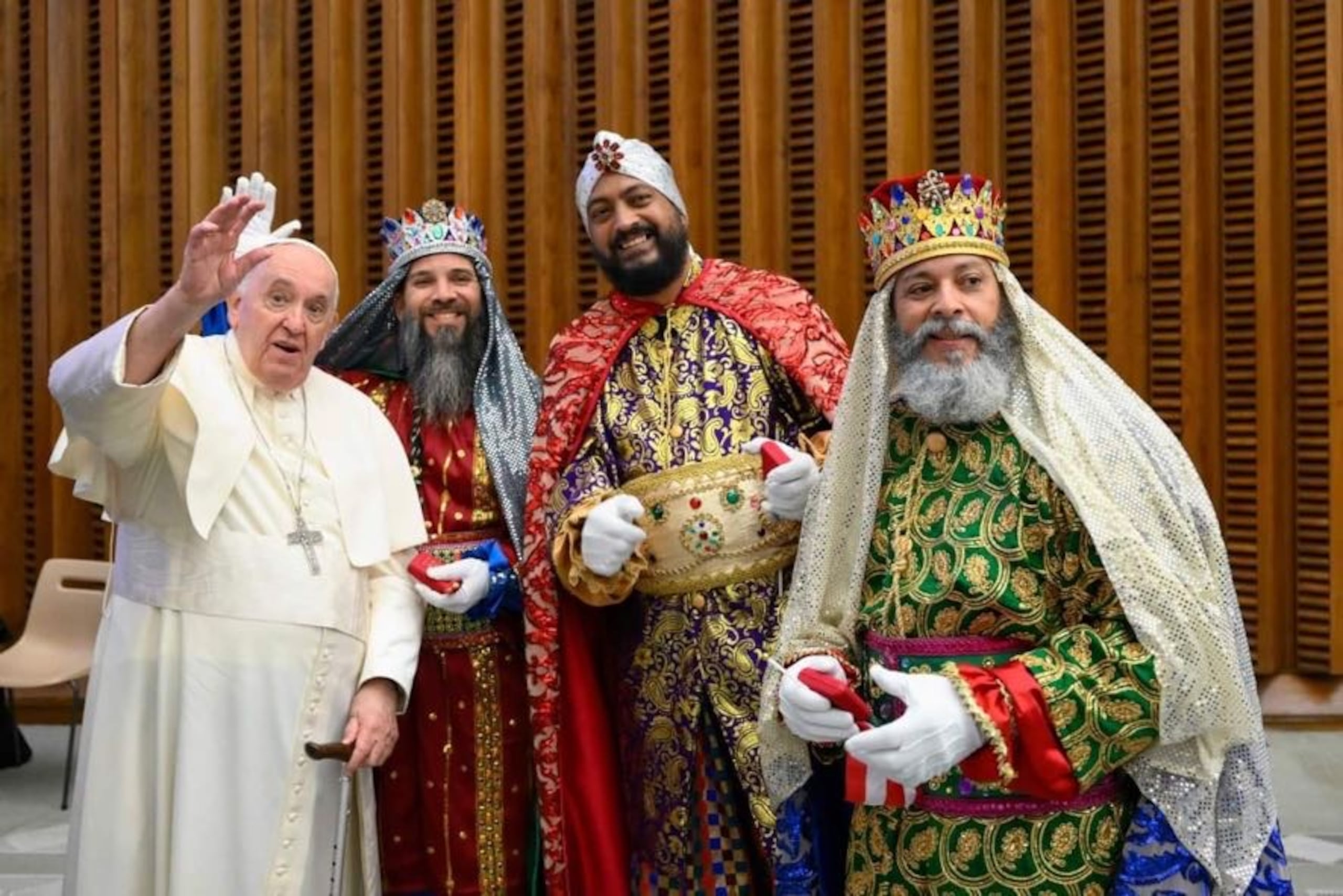 La audiencia que tuvieron los Reyes Magos de Juana Díaz con el papa Francisco el 21 de diciembre de 2022 en el Aula Pablo VI del Vaticano.