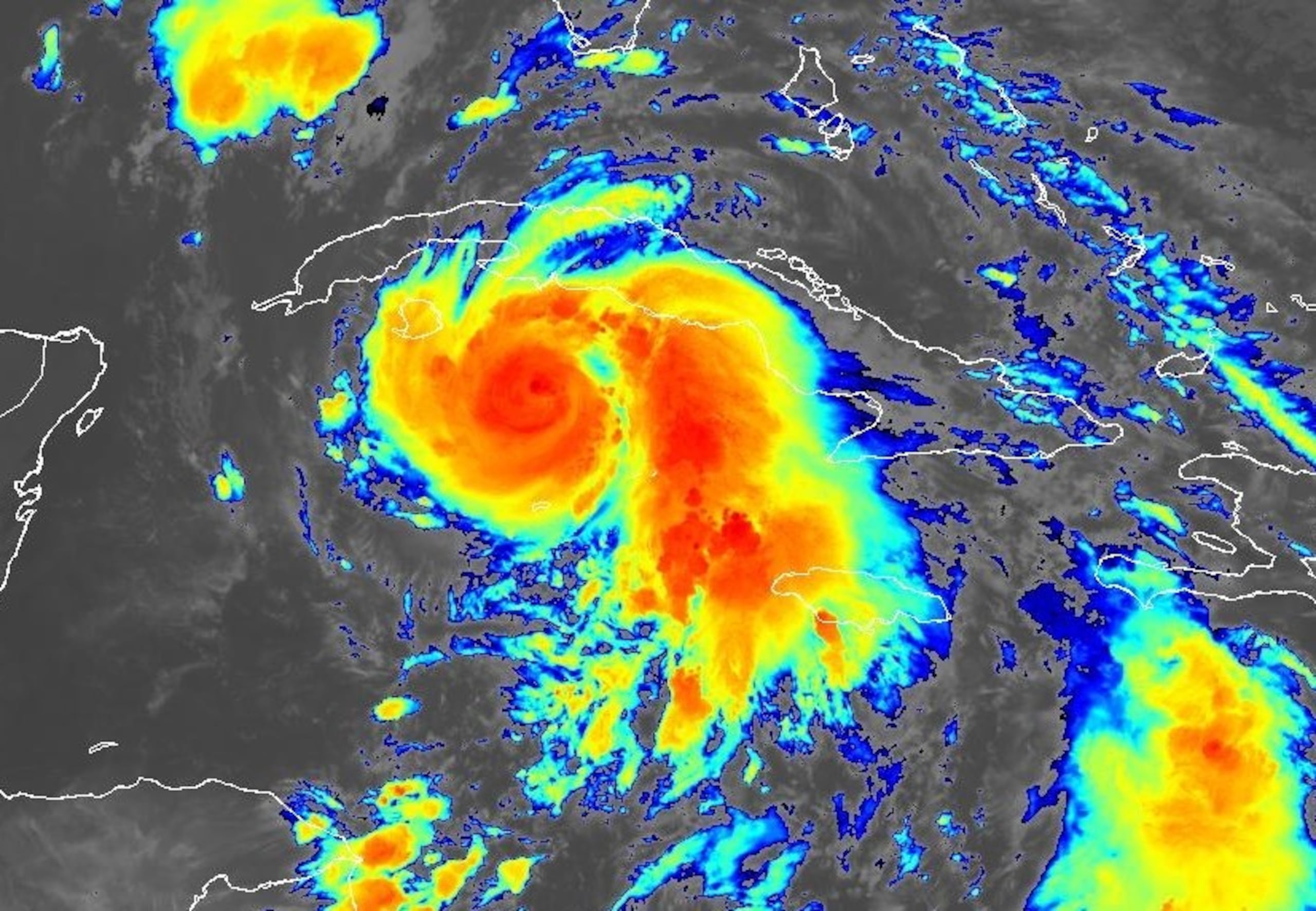 Imagen de satélite del huracán Rafael el 6 de noviembre de 2024.