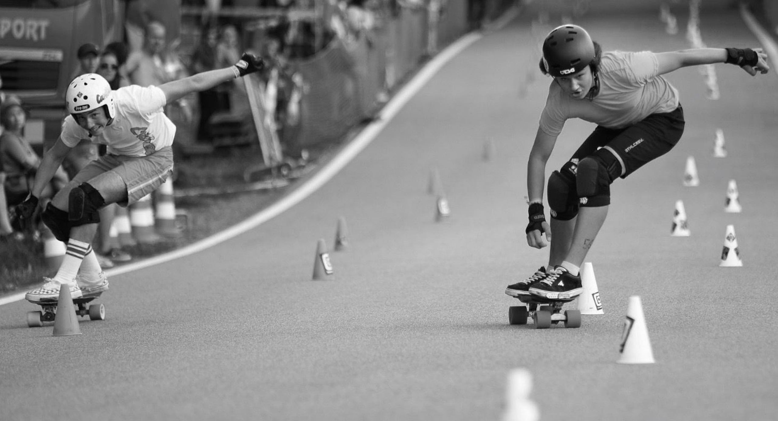 En competencia de Slalom los participantes patinan entre conos hacia la parte baja de una cuesta, lo que hace del reto un “gran desafío”, explicó Vélez.