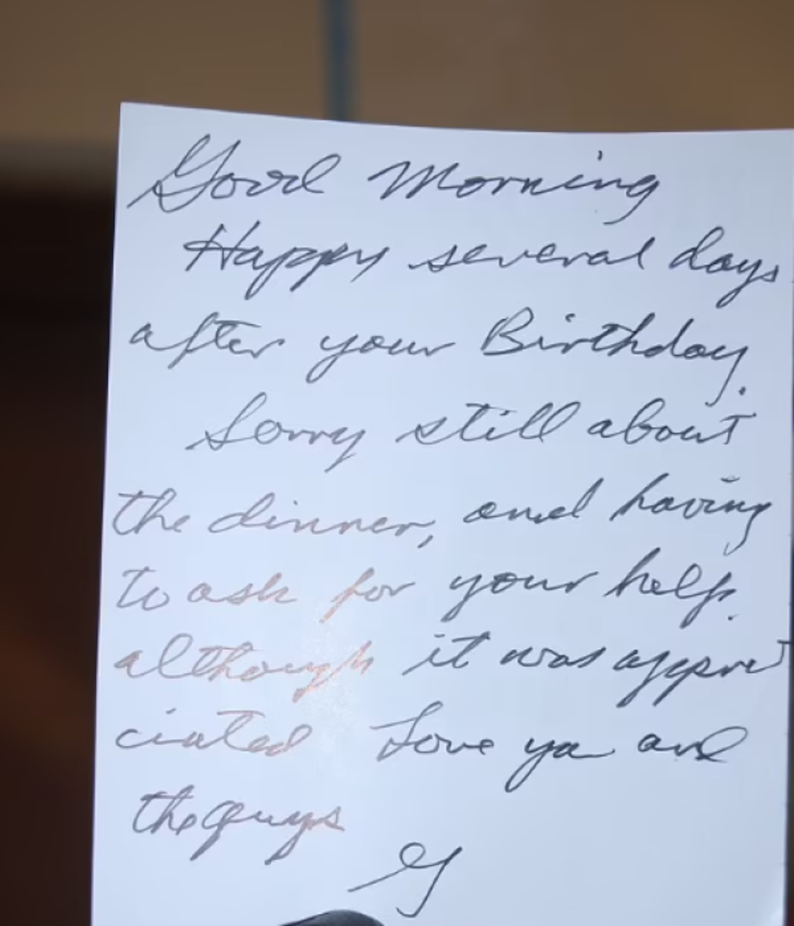 Una de las notas que el actor Gene Hackman le dejó a su esposa, Betsy Arakawa.