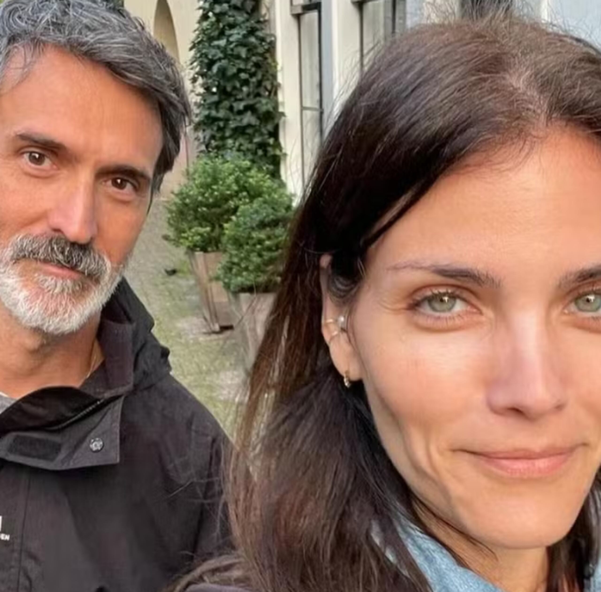 Curtis fue secuestrada junto a su esposo, el fotógrafo Henrique Gendre y su hija de 12 años.