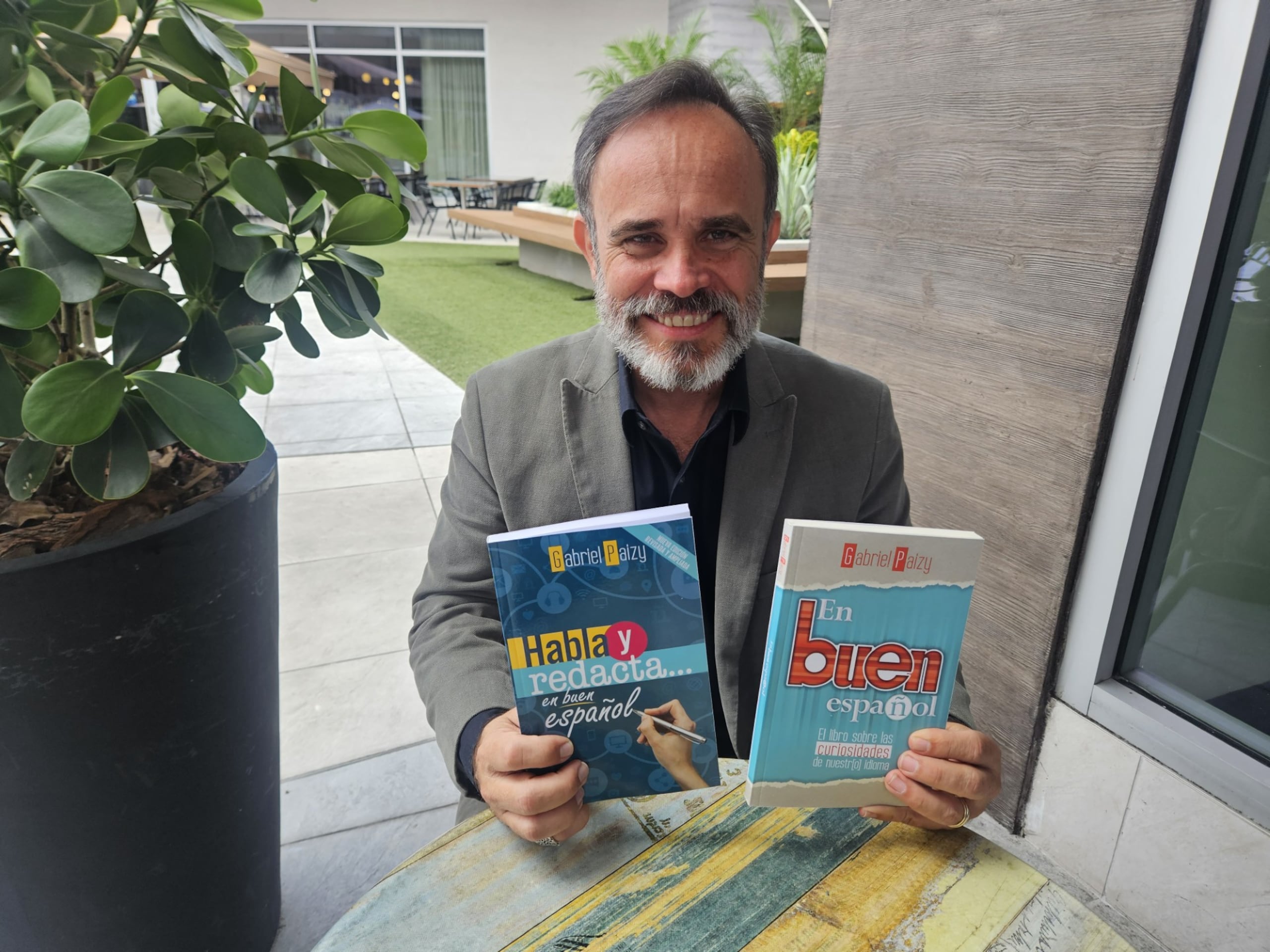 El profesor tendrá un encuentro con el público el miércoles, 17 de julio en la librería Casa Norberto de Plaza Las Américas.