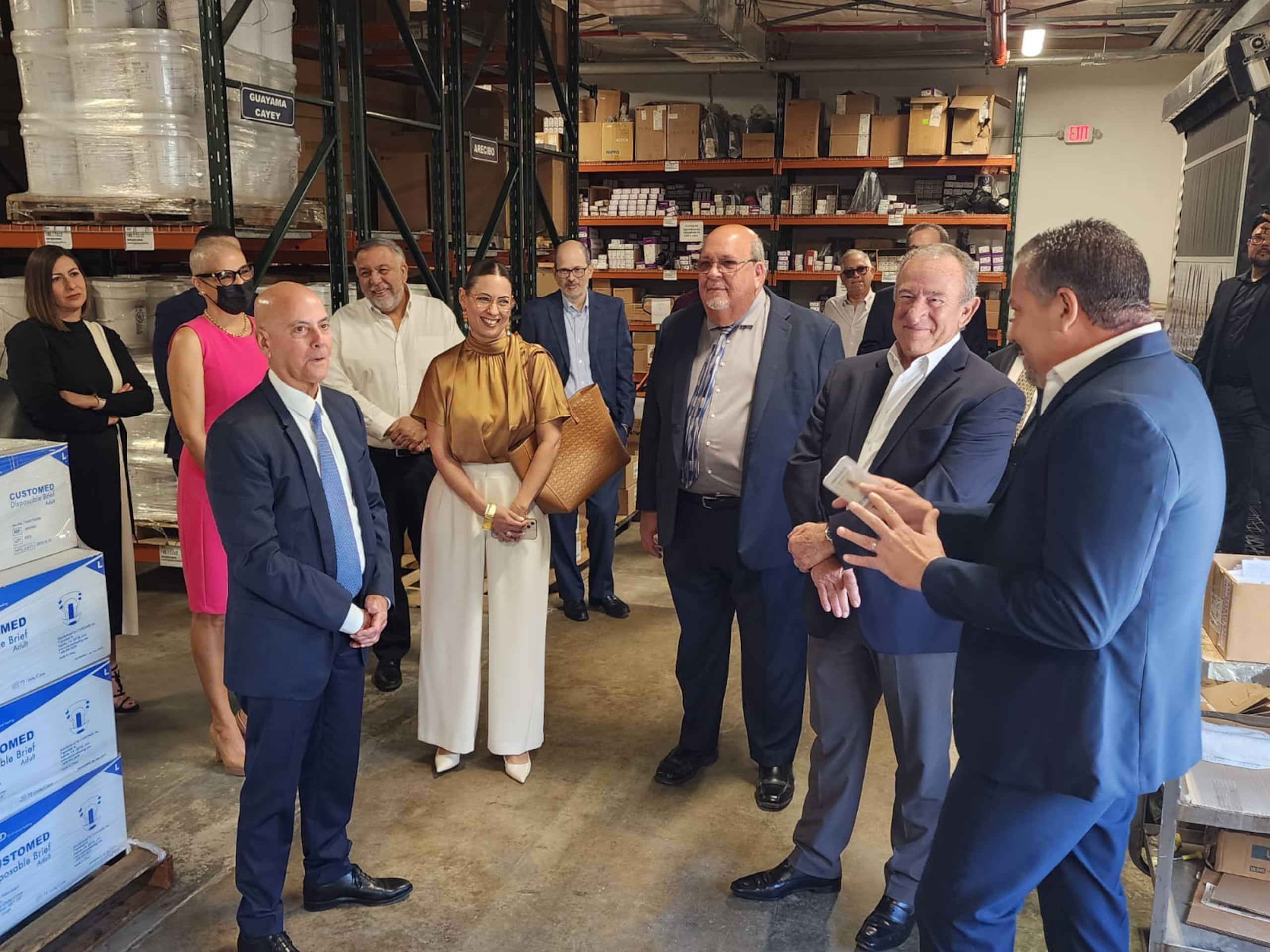 El secretario del DDEC, Manuel Cidre, hizo el anuncio del incentivo hoy en las instalaciones en Río Grande.