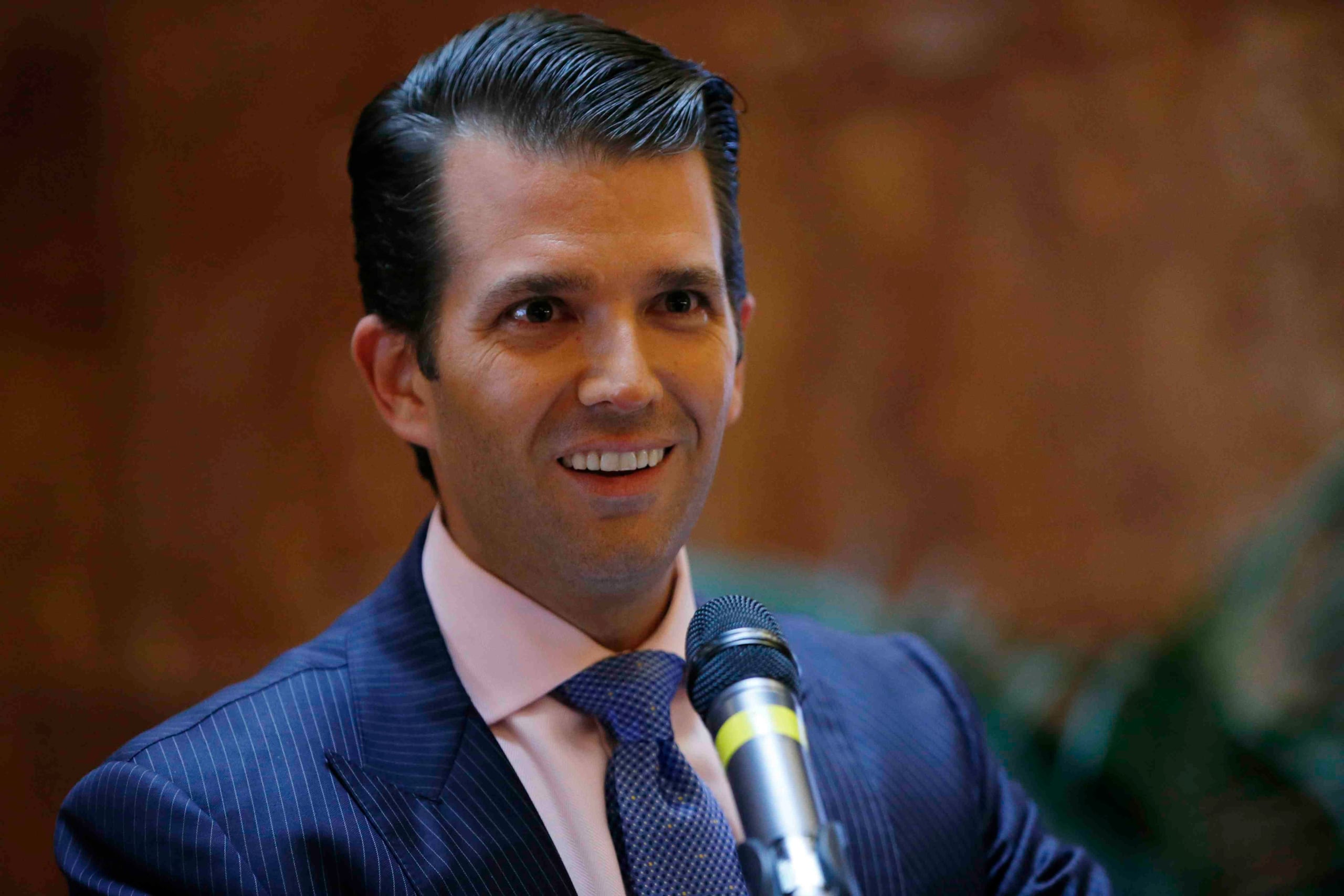 “Es uno de los mejores videos que he visto”, dijo Trump Jr. sobre las imágenes. (AP)