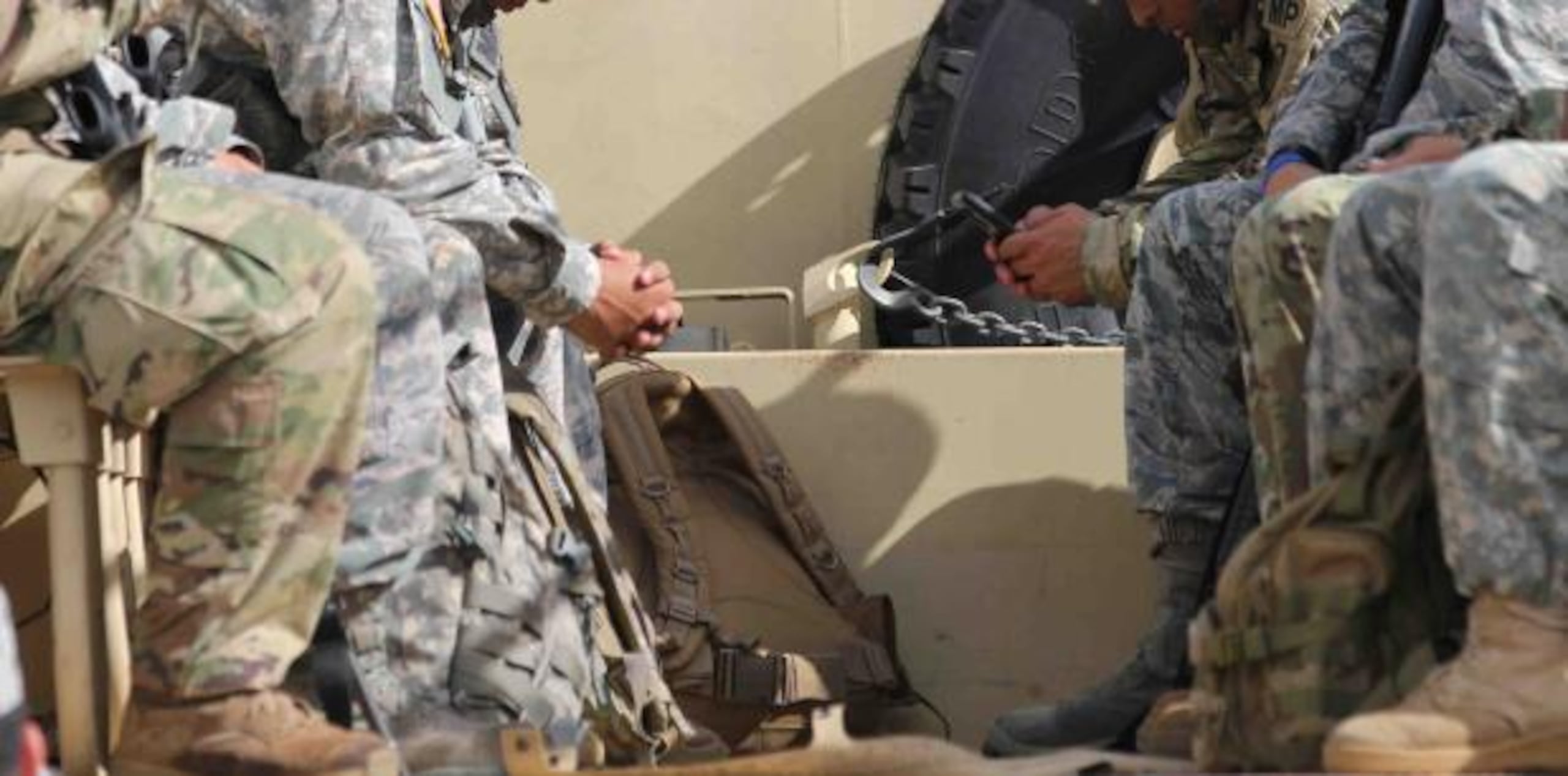 Hay unos 5,000 soldados y unos 200 empleados civiles laborando en la Isla. (Archivo)