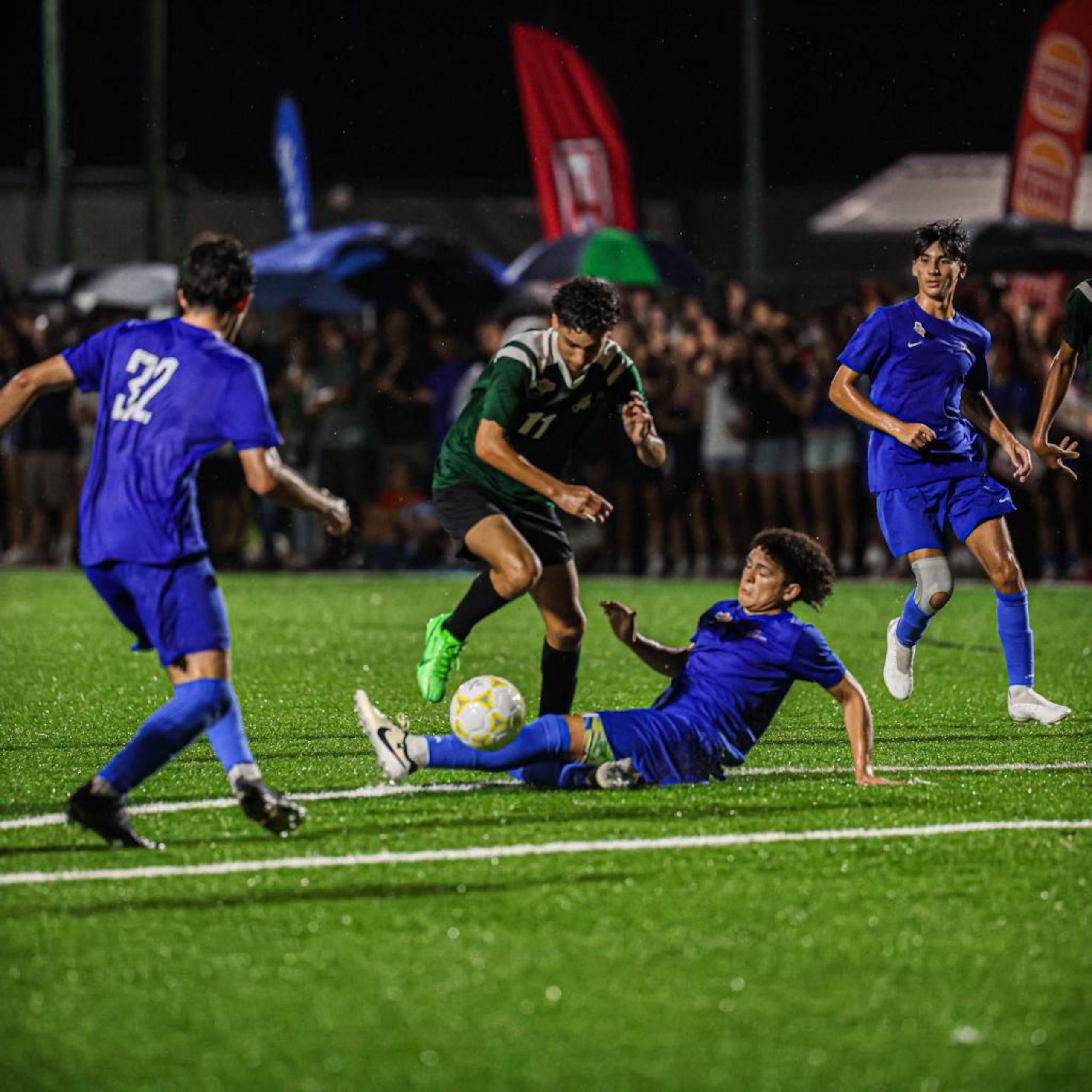 El torneo escolar Buzzer Beater contó con el apoyo de la Federación Puertorriqueña de Fútbol y tuvo éxito en su organización y desarrollo.