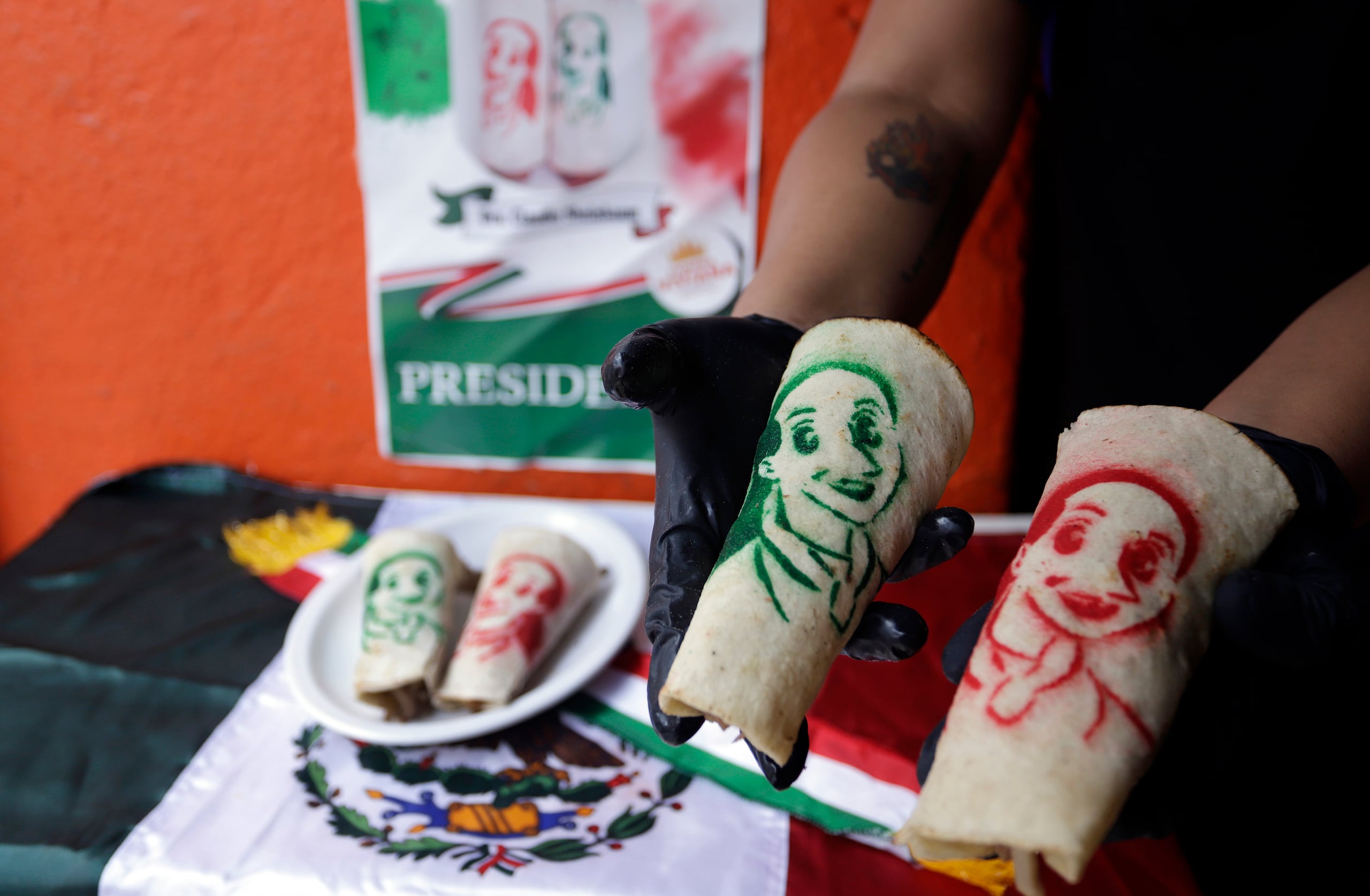 Ubicada en el central estado mexicano de Puebla, esta taquería presenta el taco único y tradicional de la entidad, elaborado con carne de cerdo preparada con especias y cebolla, llamada carne árabe.
