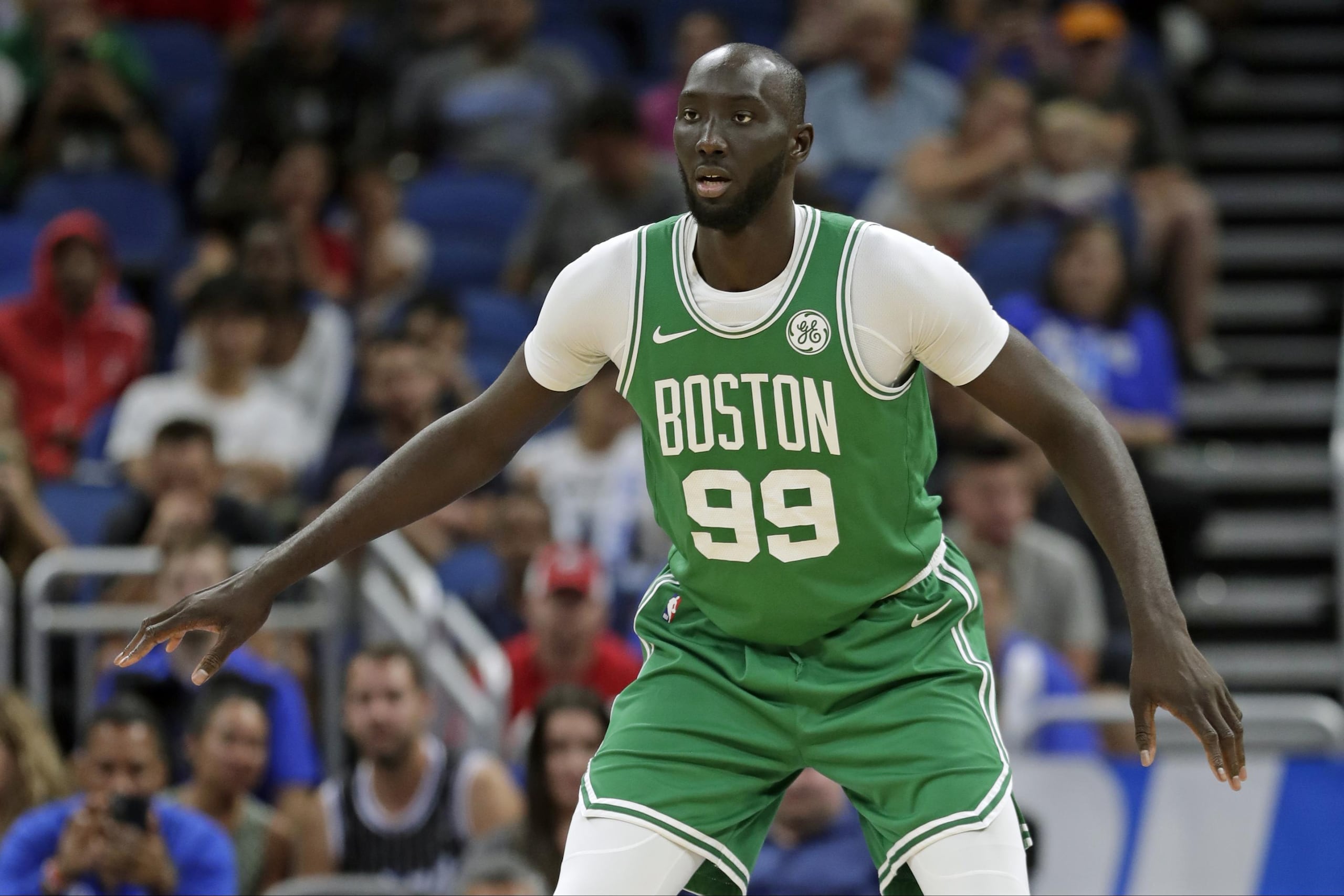 El centro, de 7'6" de estatura, Tacko Fall, jugará con los Piratas de Quebradillas la próxima temporada del BSN.