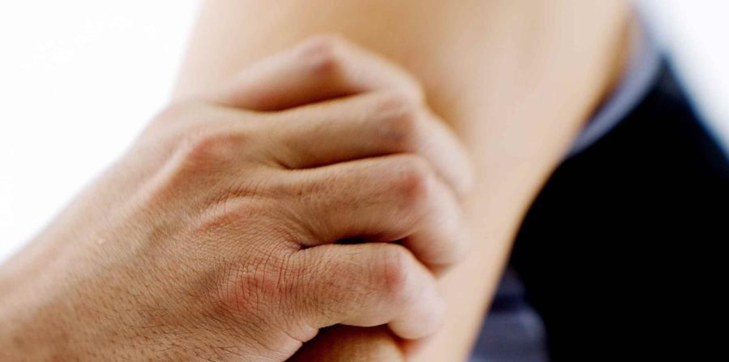 La encuesta, que entrevistó a mil hombres y mujeres entre el 3 y el 11 de septiembre pasado, detalla que uno de cada dos hombres de la generación de los "milenios" opina que el abuso doméstico se puede eliminar.