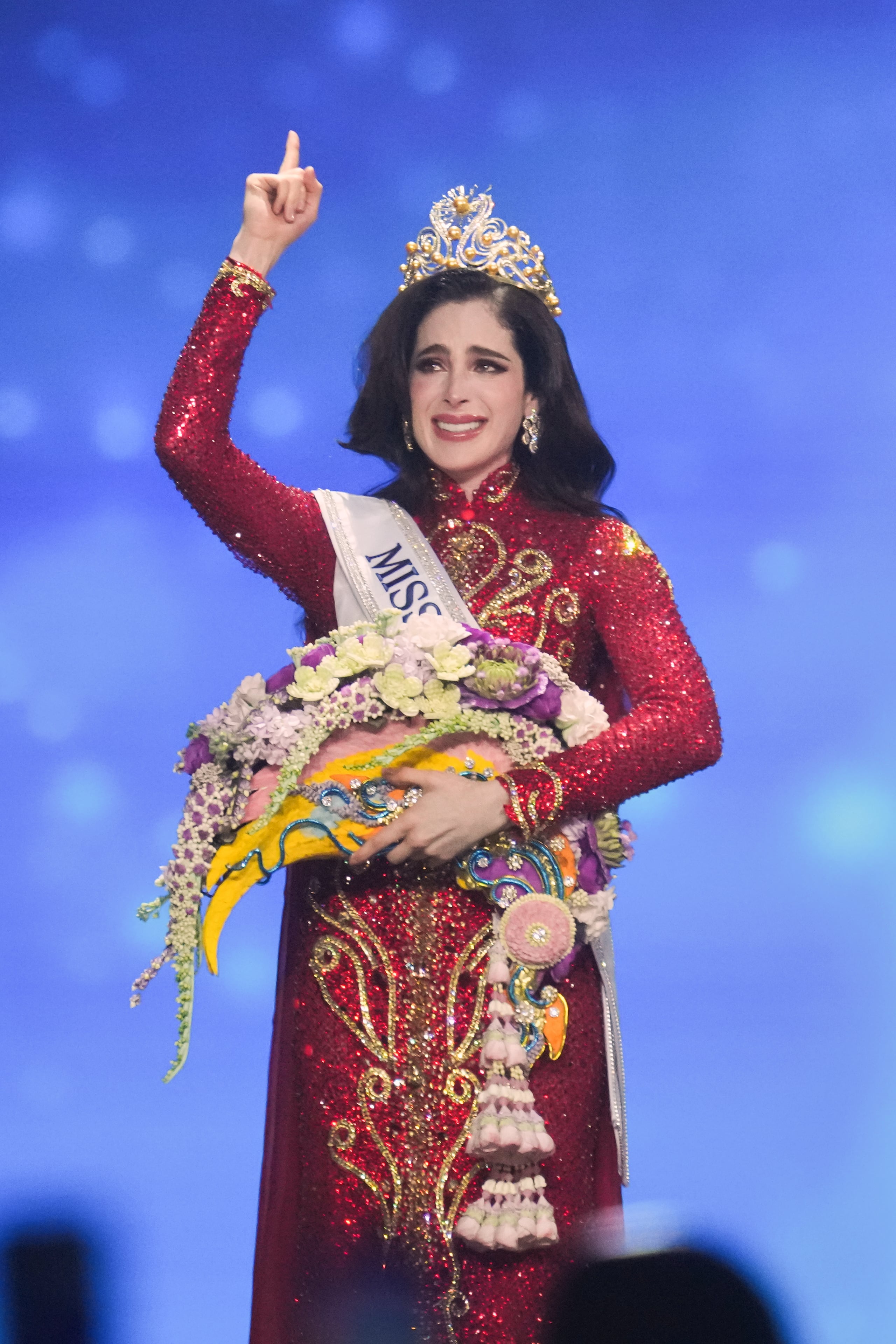Miss México Fátima Bosch ganó el cetro de Miss Universe el jueves pasado.