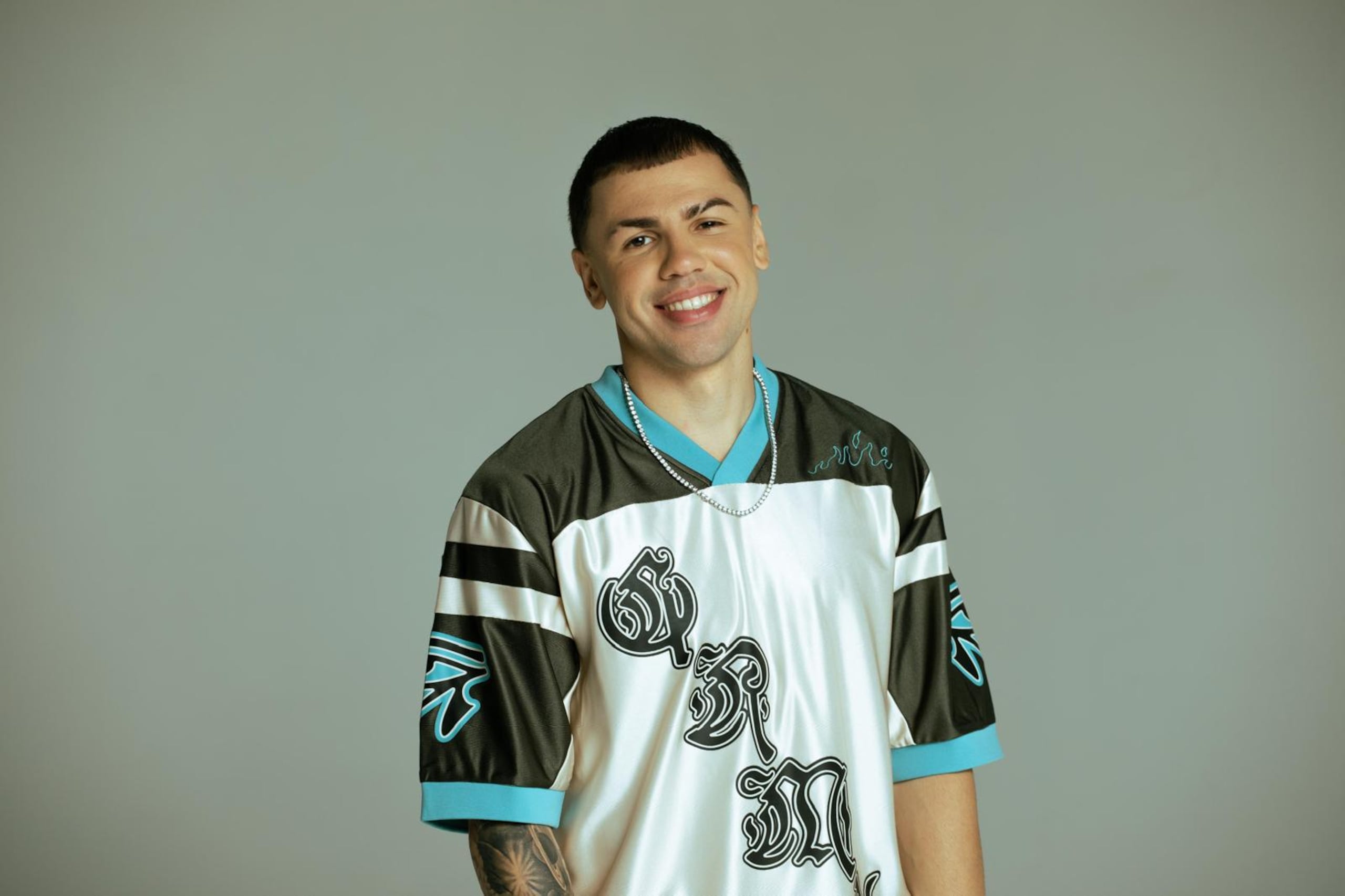 Astro Andy comienza una nueva etapa de su carrera musical con un álbum donde presentará su lado más creativo y sensible en el género urbano.