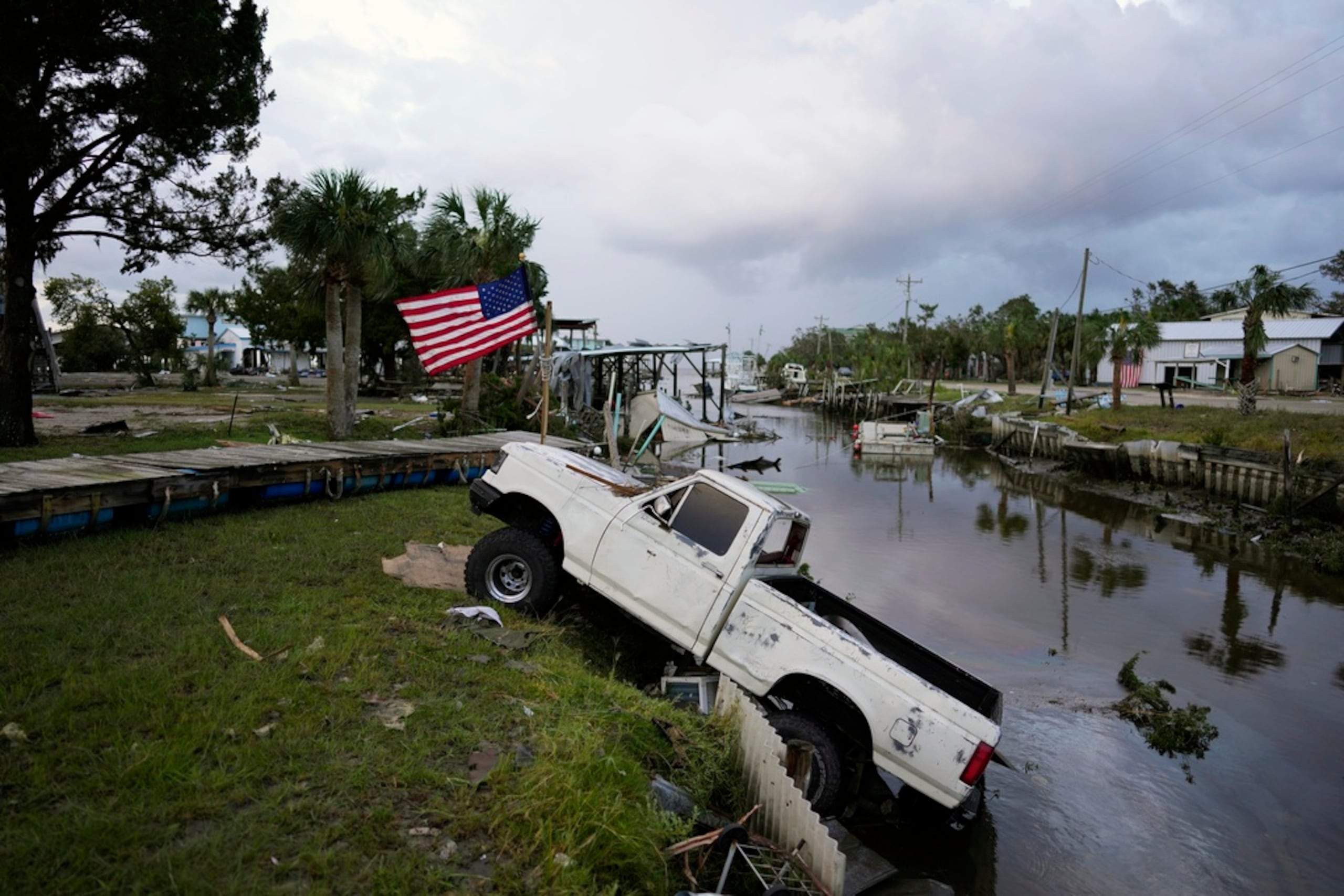 El vehículo, sumergido en lodo profundo, fue hallado en septiembre en el río Mississippi, cerca de una rampa para botes.
