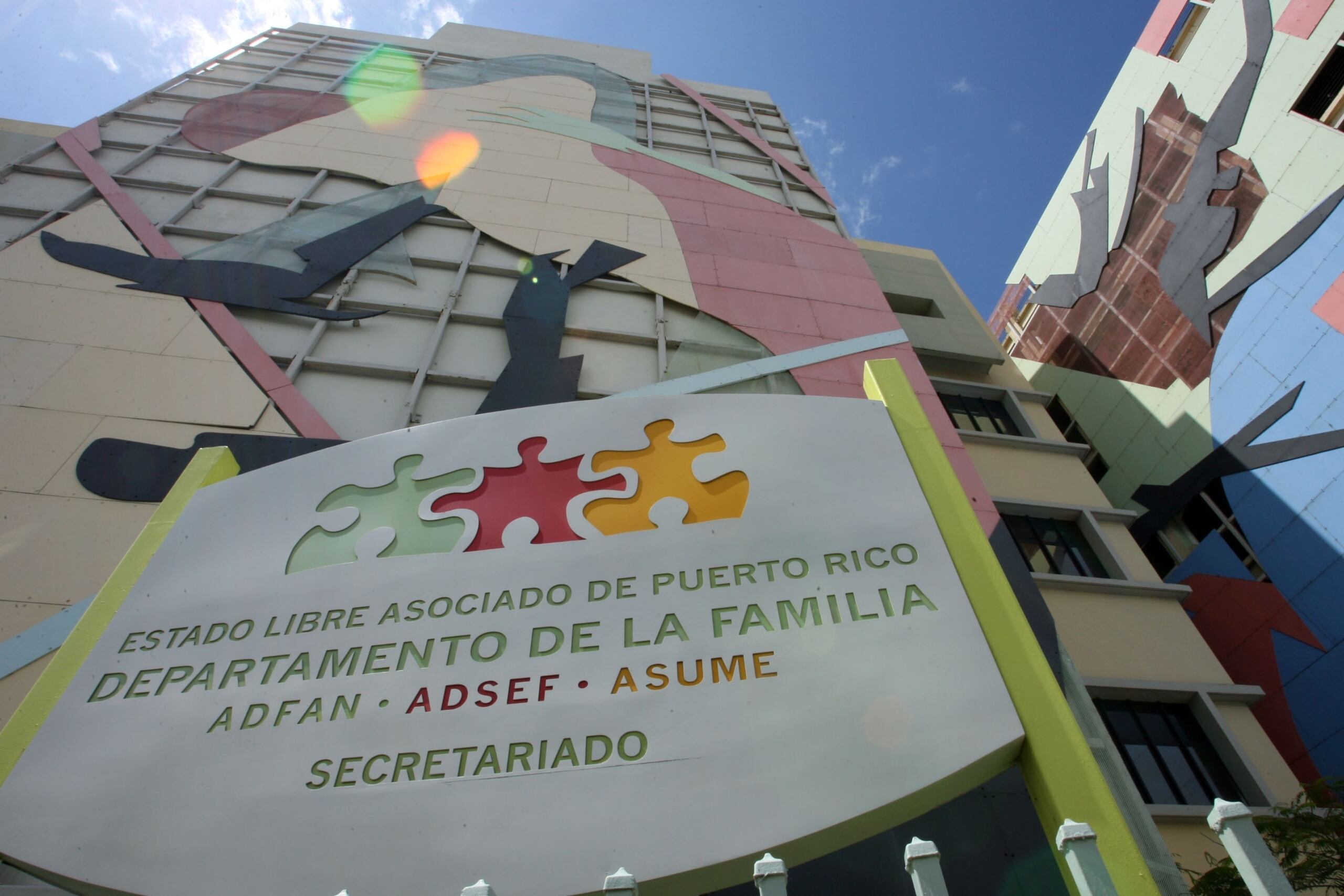 Edificio del Departamento de la Familia. (Archivo)