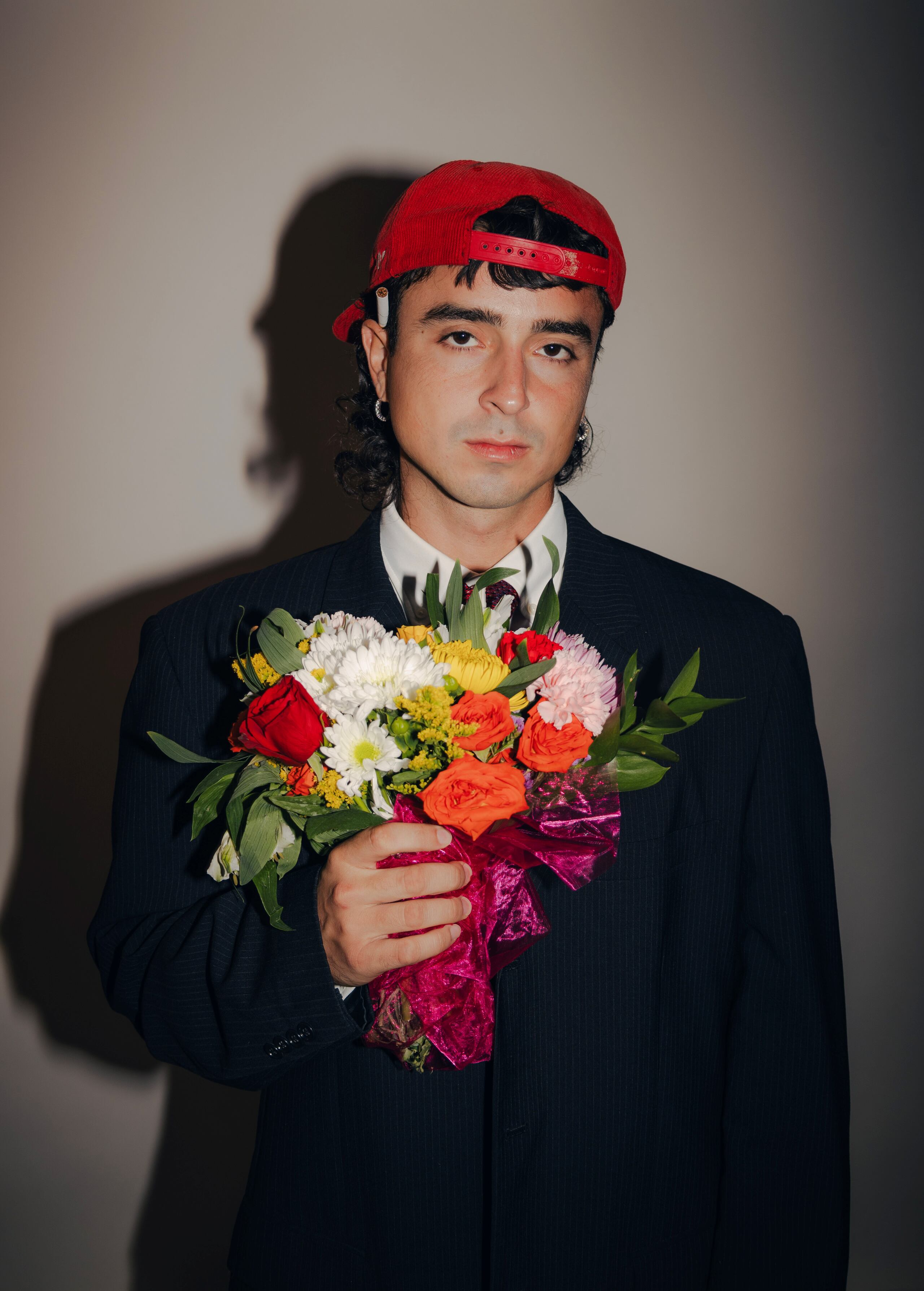 El tema está disponible en las plataformas digitales.