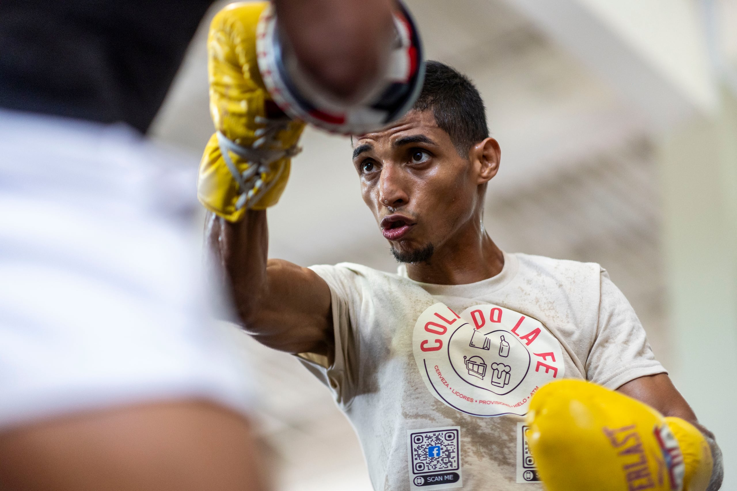 Ángel Acosta intentará entrar en las clasificaciones de las 108 libras.