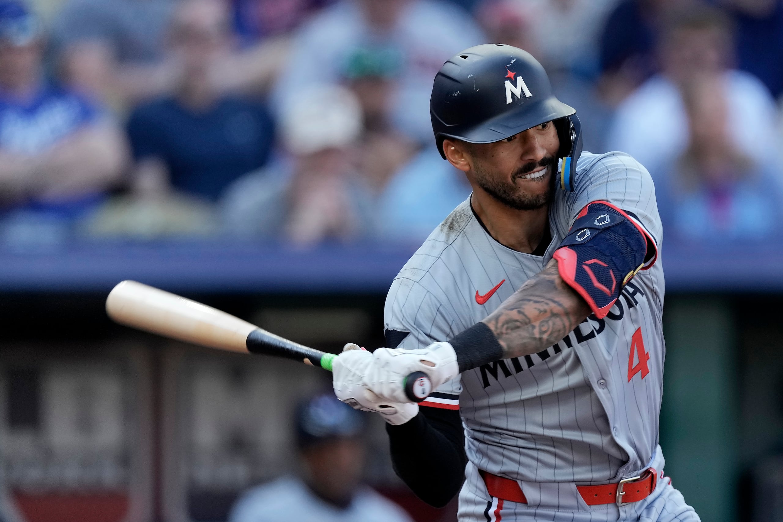 Carlos Correa está a 27 jonrones de los 200.