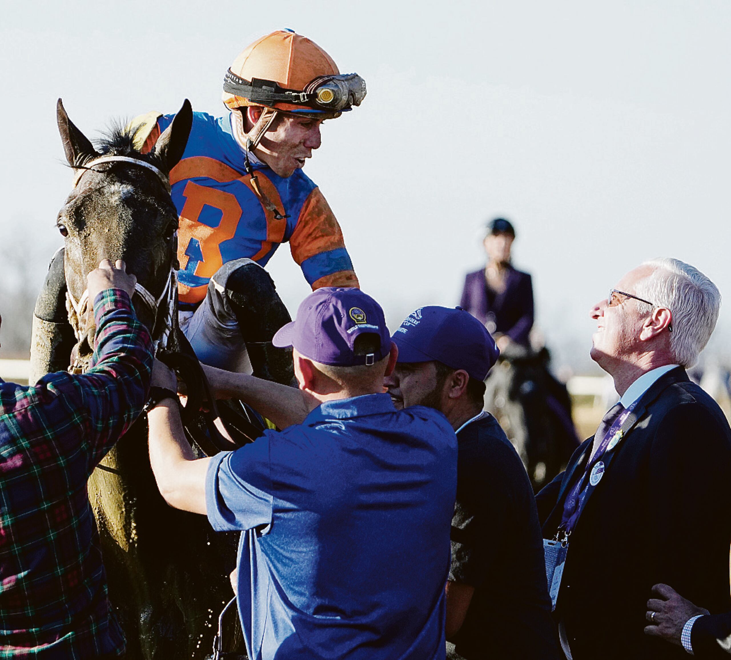 El jinete boricua Irad Ortiz y el entrenador Todd Pletcher se combinaron para llevar a Nest a la victoria este domingo.