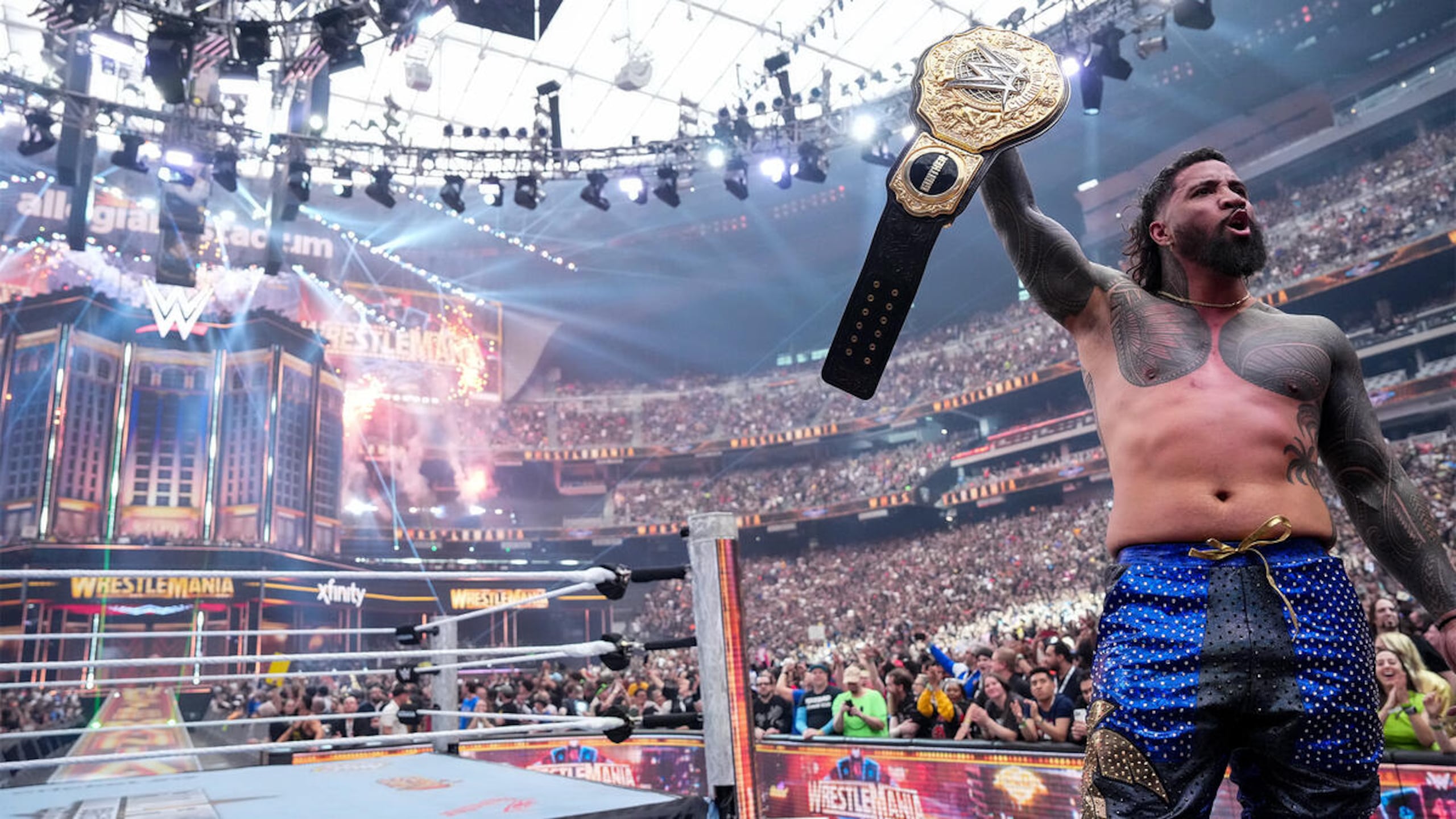 Jey Uso sostiene el campeonato peso pesado después de vencer a Gunther en la primera noche de WrestleMania 41.