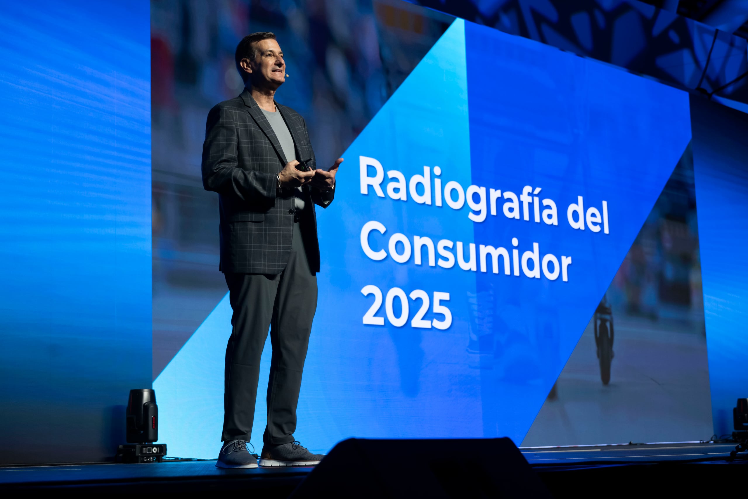 Según reveló la encuesta, ahora los consumidores "temen por la dificultad y el acceso a alimentos saludables y a servicios médicos".