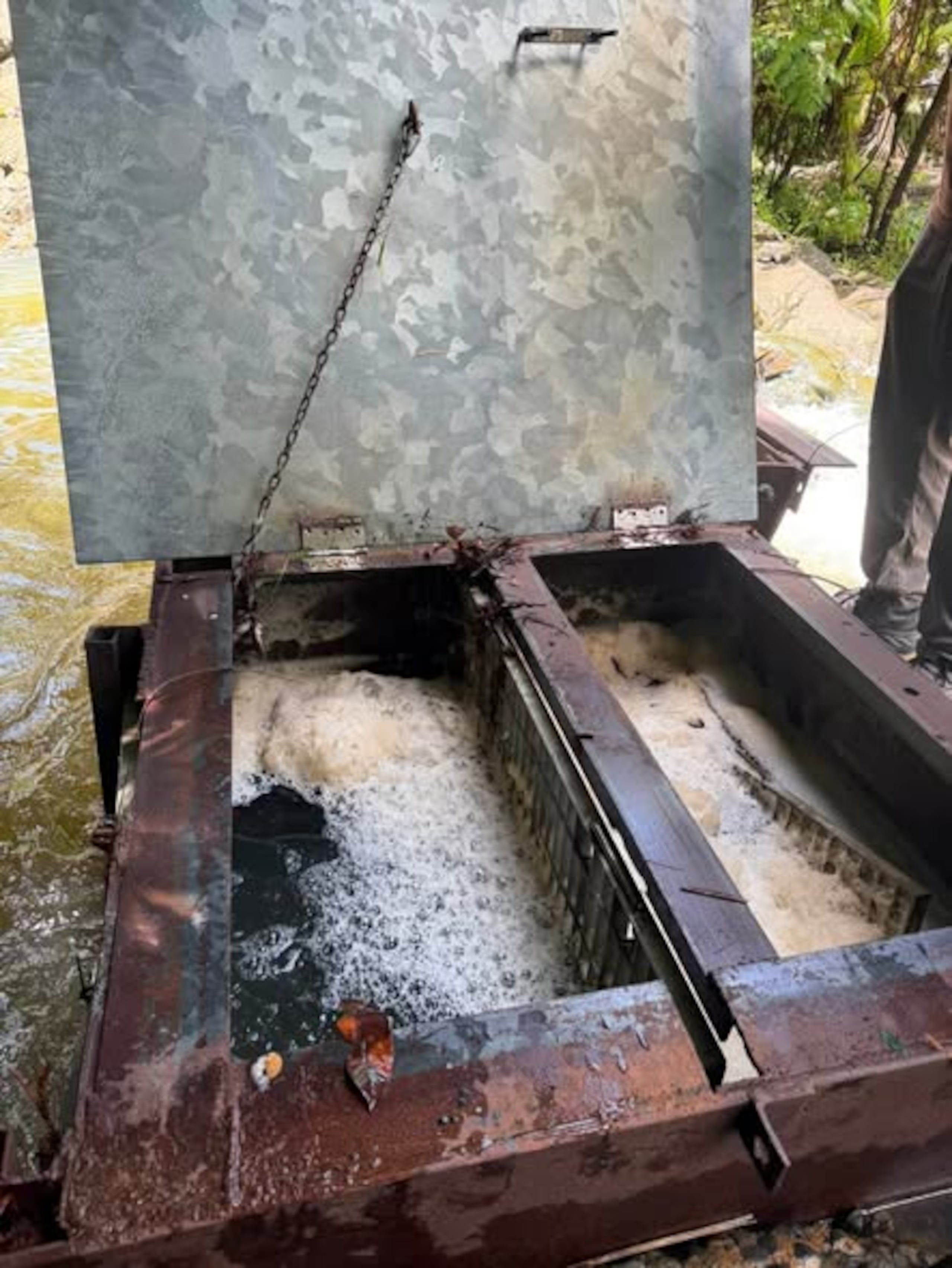 Parrillas de la planta de filtros de Río Guzmán Arriba