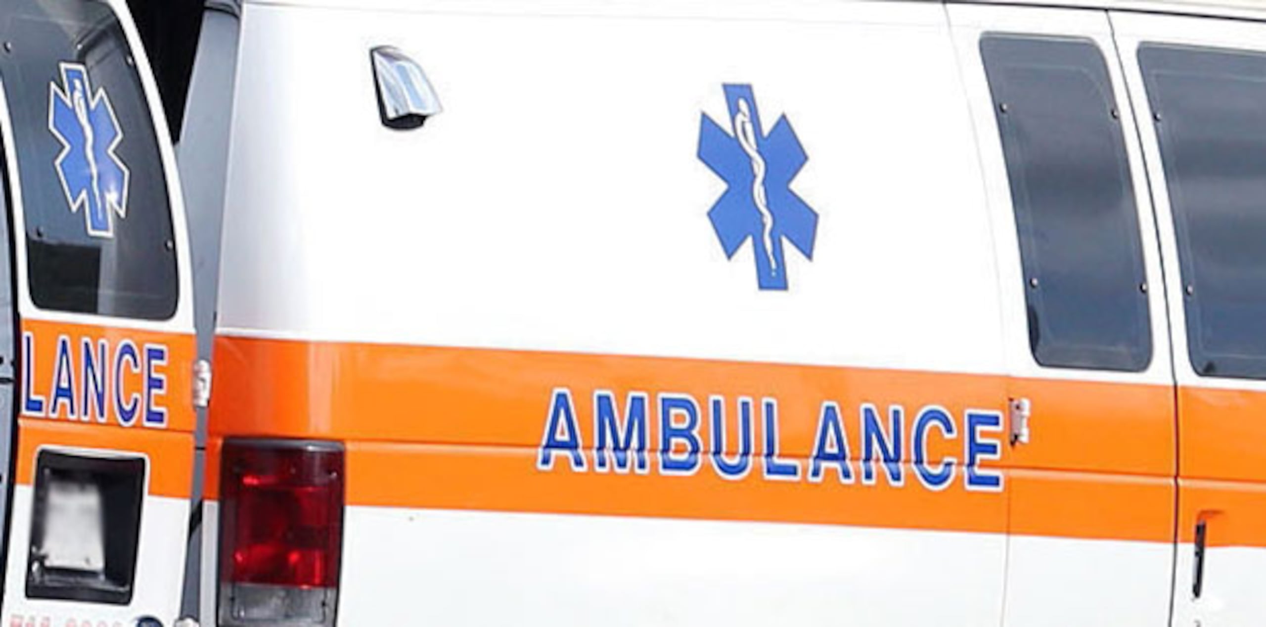 Le diagnosticaron múltiples traumas y una fractura expuesta en la pierna derecha. (Archivo)