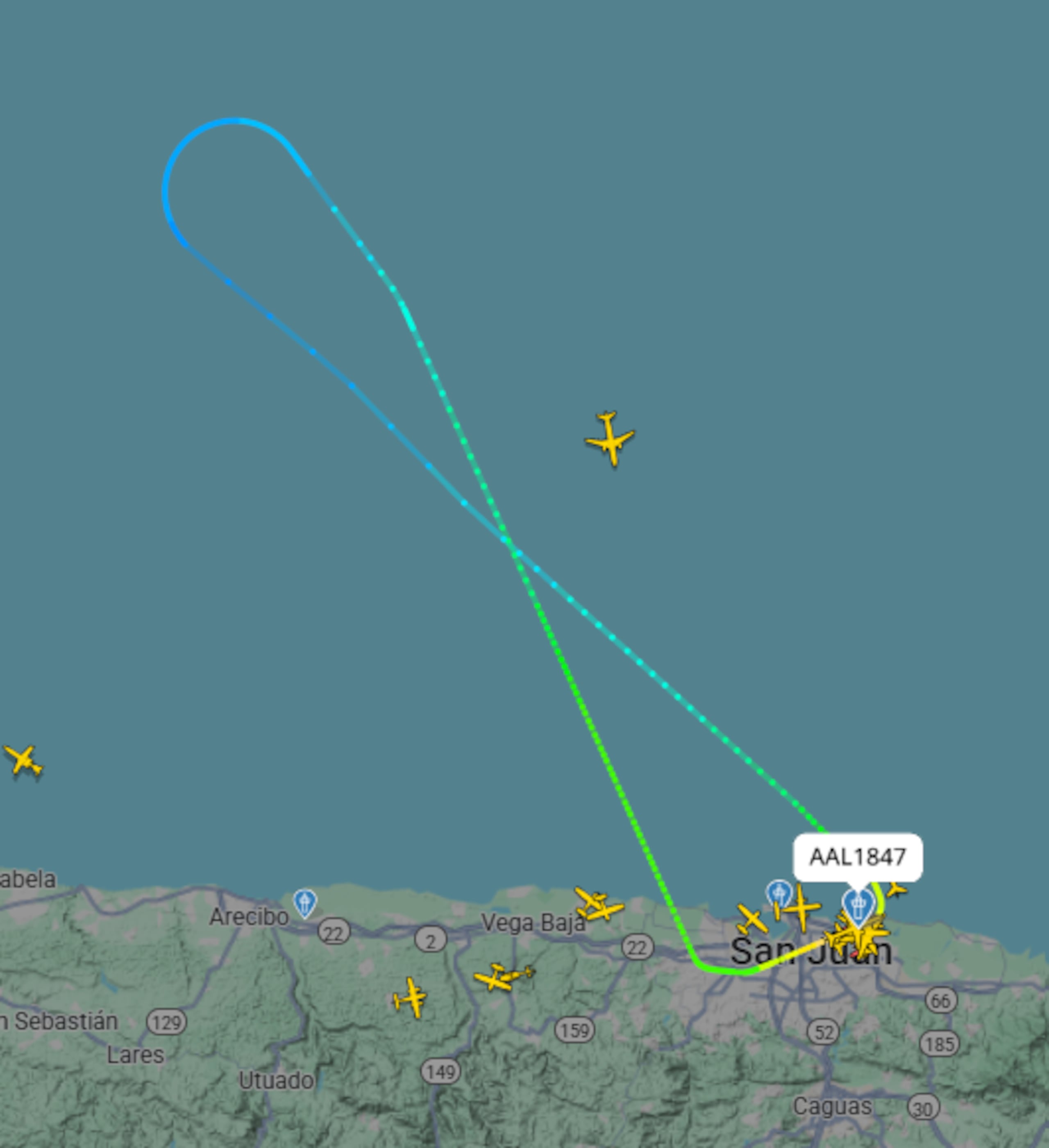 Vuelo de AA regresa a Puerto Rico tras amenaza de bomba