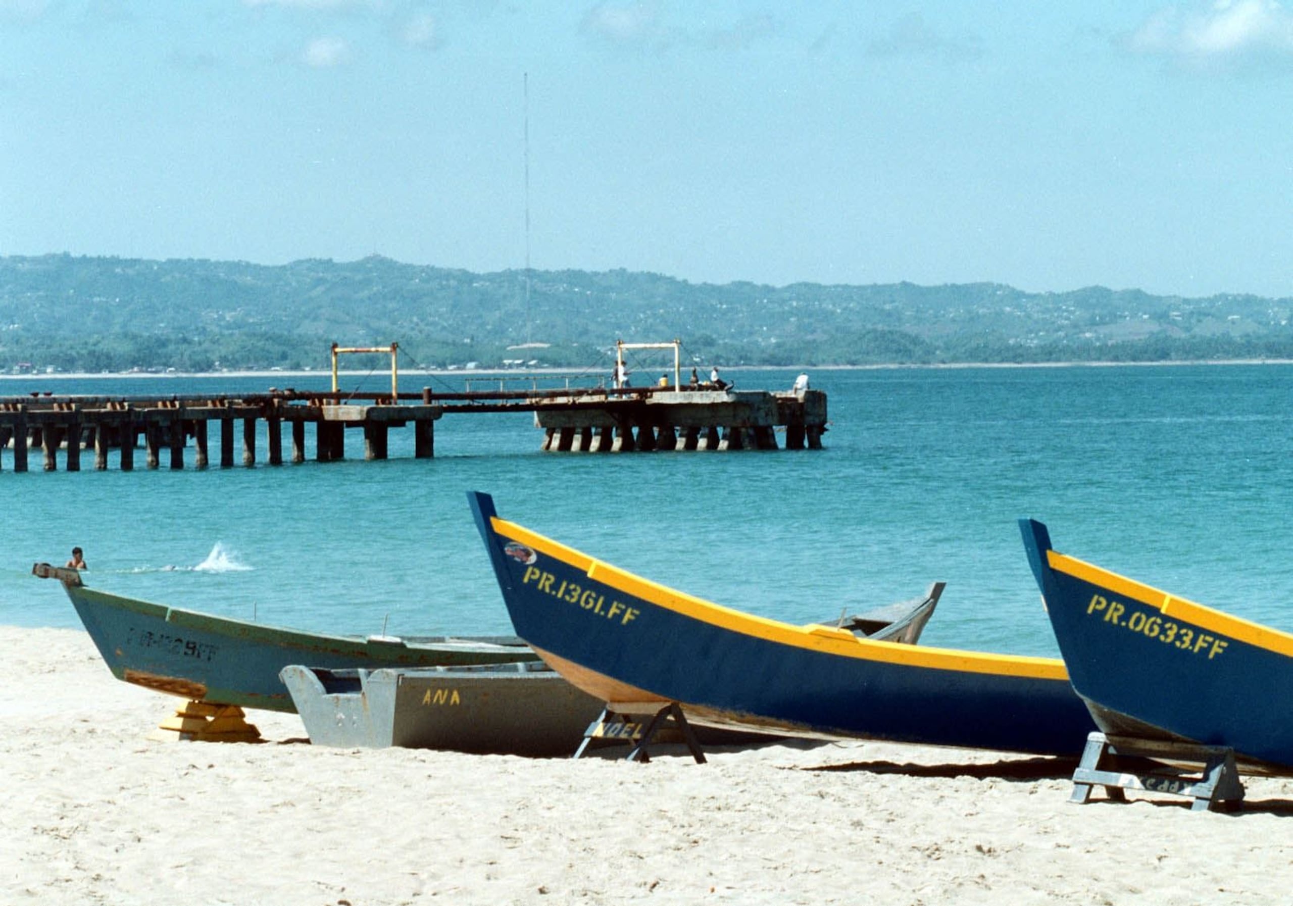 Uno de los incidentes ocurrió en la playa Crash Boat de Aguadilla donde un joven que se encontraba nadando pereció ahogado. (GFR Media)