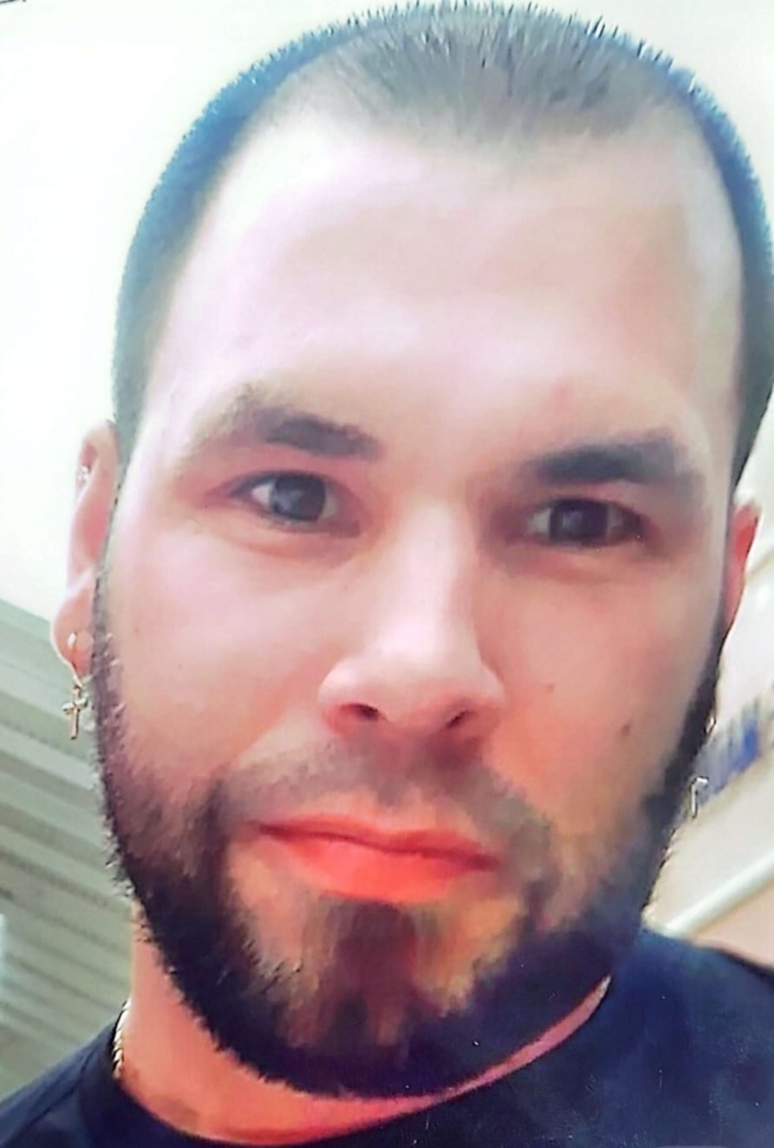 Elizául Cordero Pérez de 35 años, fue localizado en el casco urbano de Aguadilla, en buen estado.