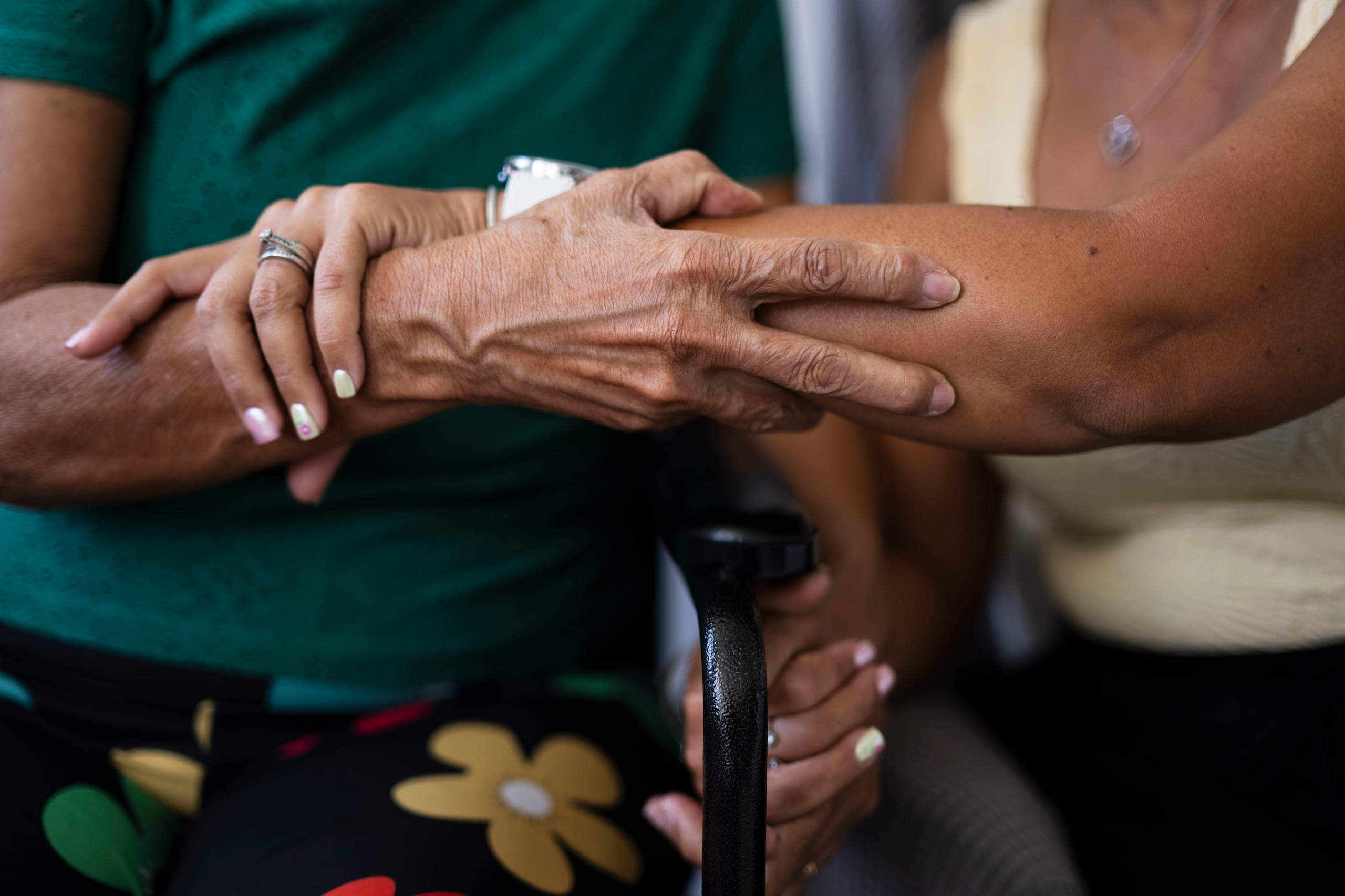 Contar con ese cuidador o compañía podría hacer la diferencia entre una mejor calidad de vida de los adultos mayores.