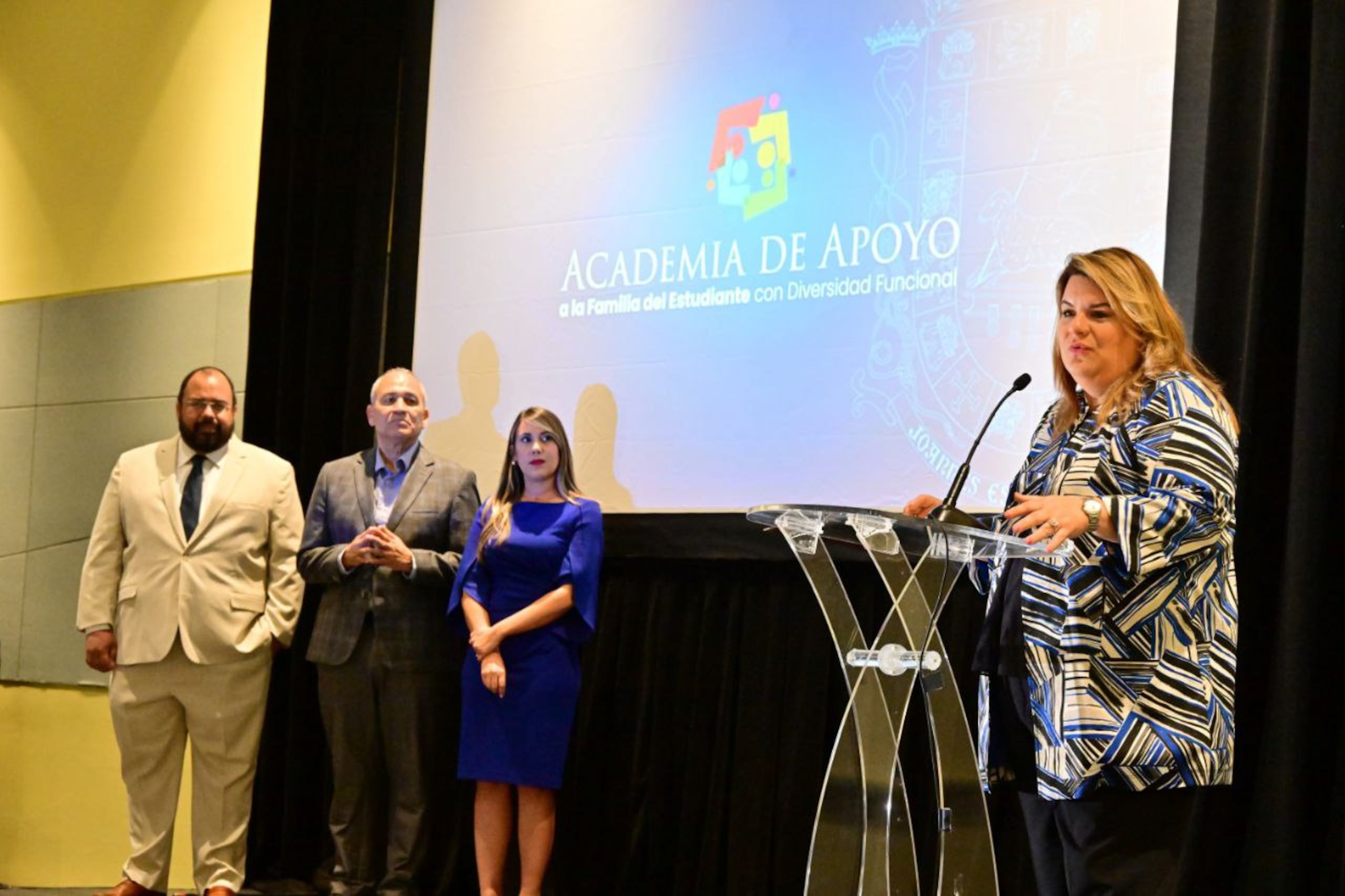 El anuncio de la “Academia de Apoyo a la Familia del Estudiante con Diversidad Funcional” se hizo durante la inauguración de una sala sensorial para personas neurodivergentes del Centro de Convenciones.