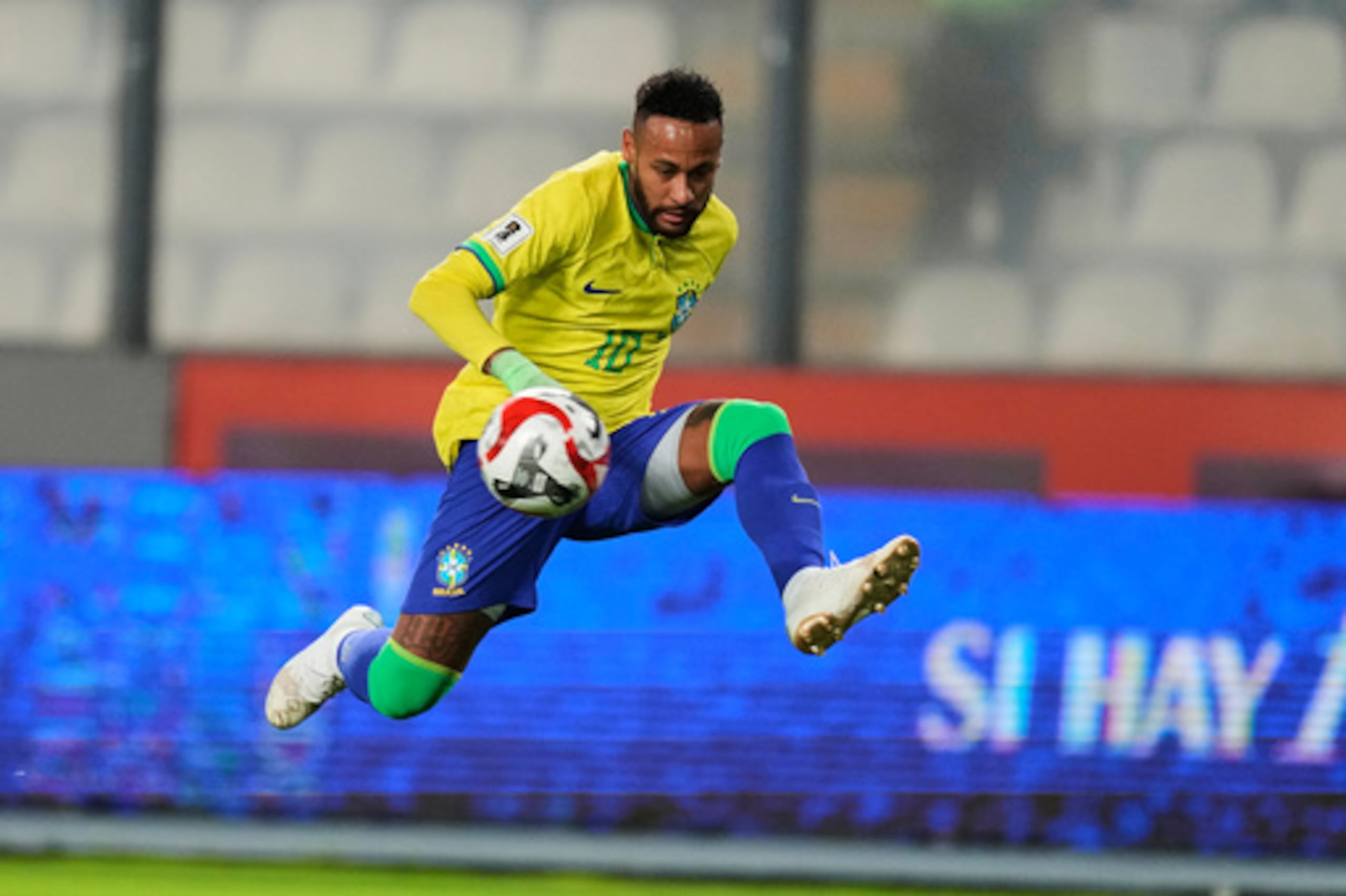 Neymar fue incluido en la selección a pesar que no juega con Brasil desde el 2023 cuando se rompió el ligamento cruzado de su rodilla izquierda.