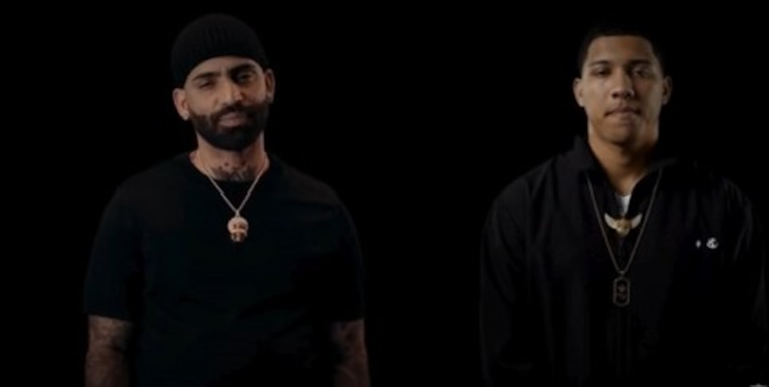 Mediante el uso de inteligencia artificial, Arcángel protagonizó una campaña de orientación junto a su hermano fallecido Justin Santos.