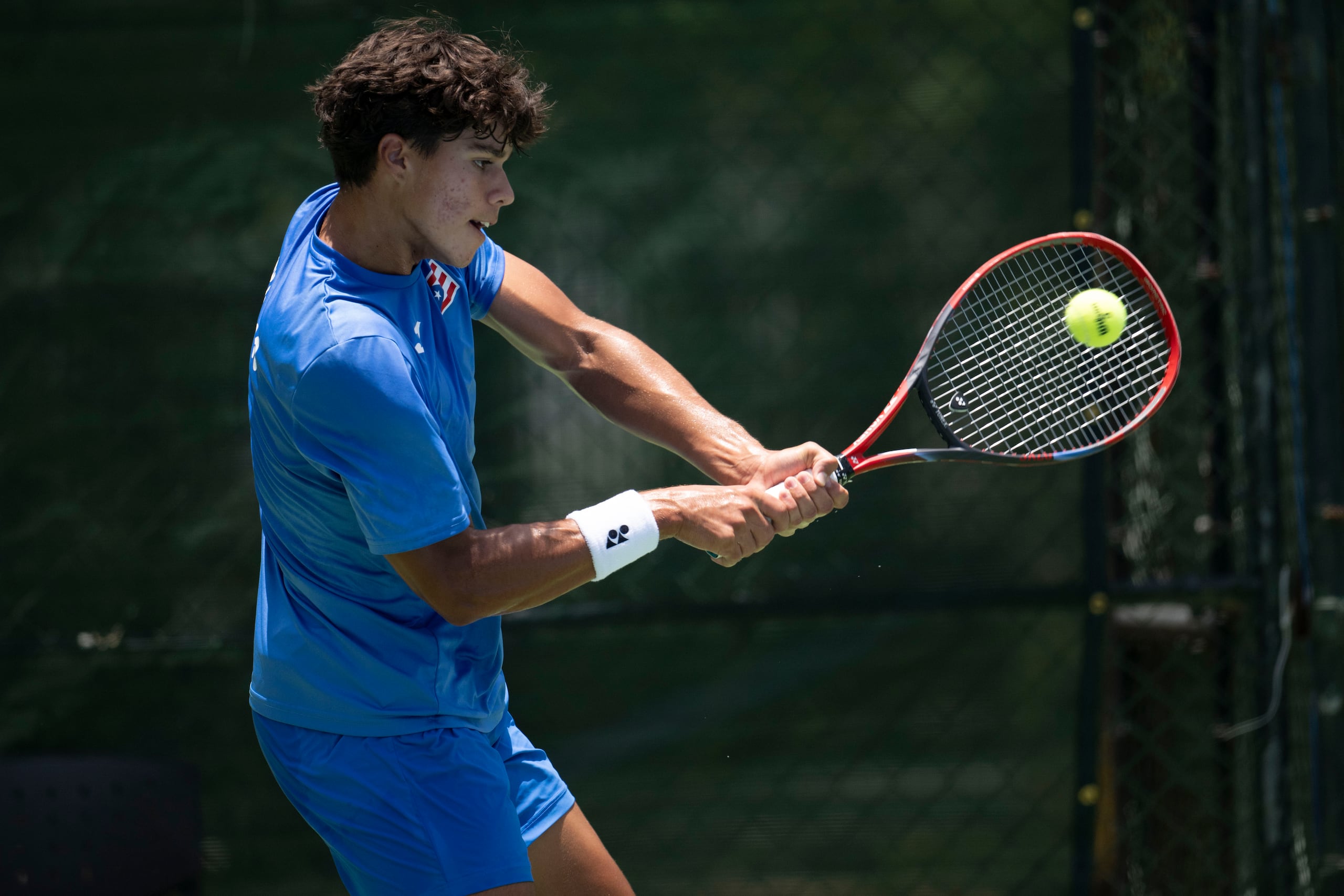 Yannik Álvarez es considerado el mejor prospecto de Puerto Rico en el tenis en los últimos 20 años.