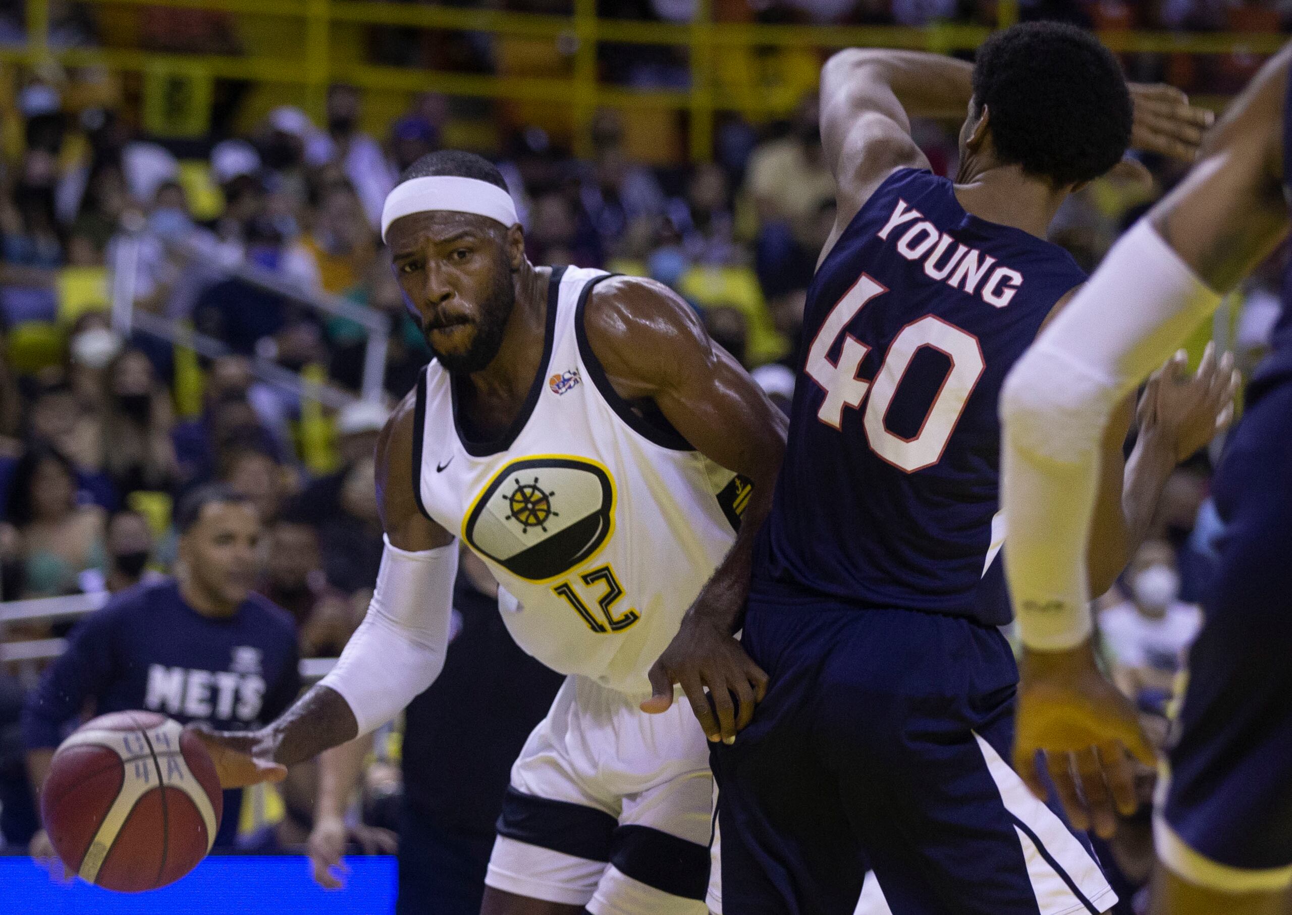 Chiremelu Elonu ha sido activado para comenzar a jugar desde la noche del miércoles.