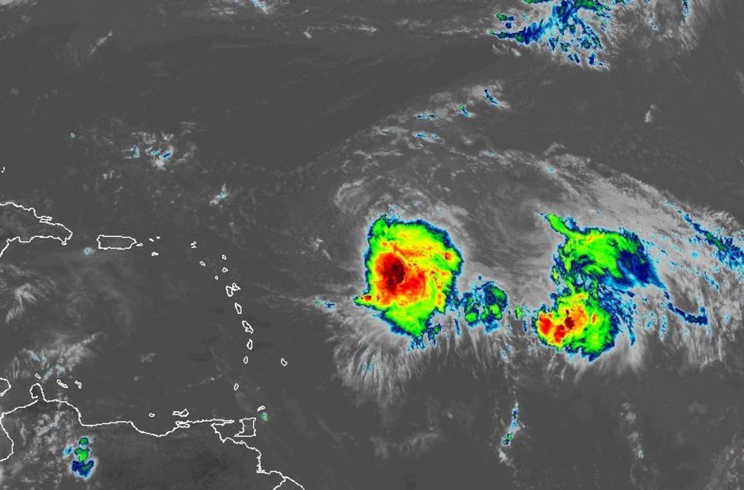 Imagen de satélite de las tormentas tropicales Philippe y Rina el 29 de septiembre de 2023.