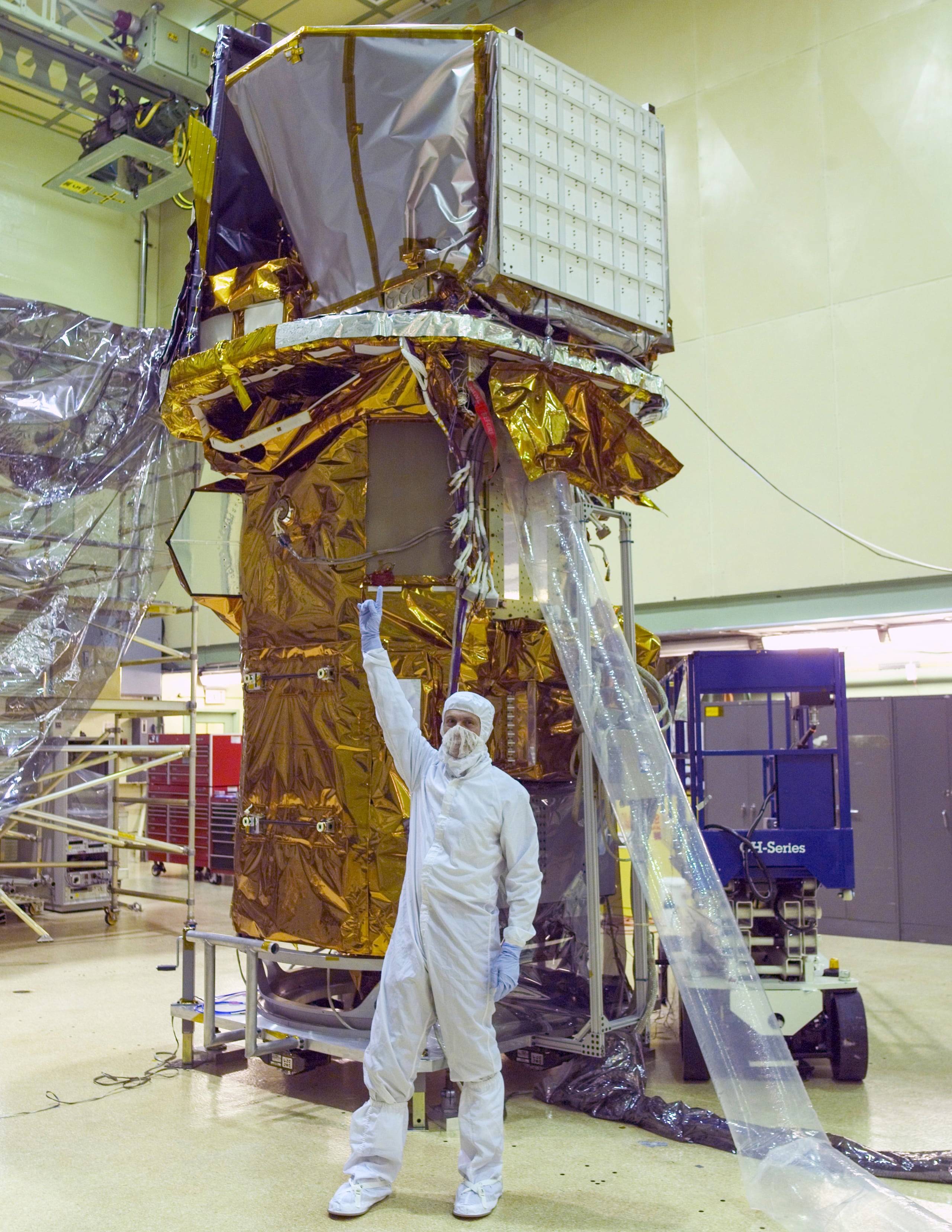 El telescopio deja un archivo público de unos 12 terabytes, con más de 1.5 millones de imágenes, y la NASA busca cómo cubrir con otras misiones su capacidad de reaccionar con rapidez ante los fenómenos cósmicos.