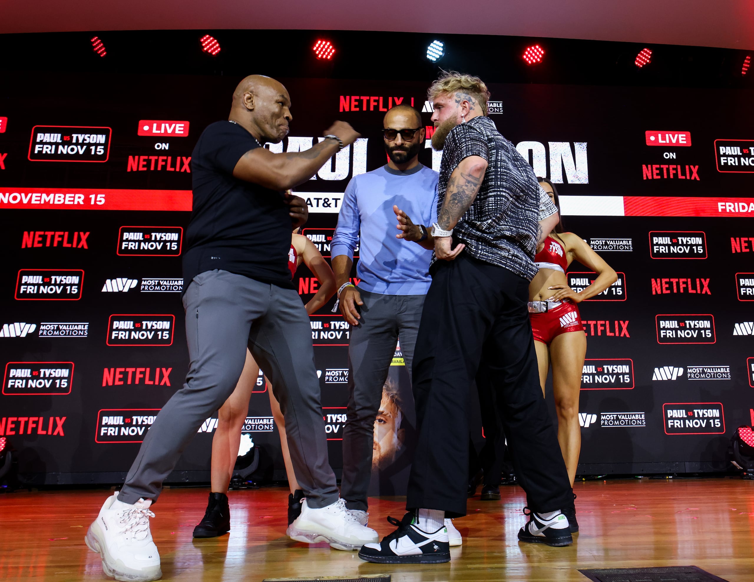 Ambos se presentaron en una conferencia de prensa durante el último día del evento Festival Fanatics en Nueva York.