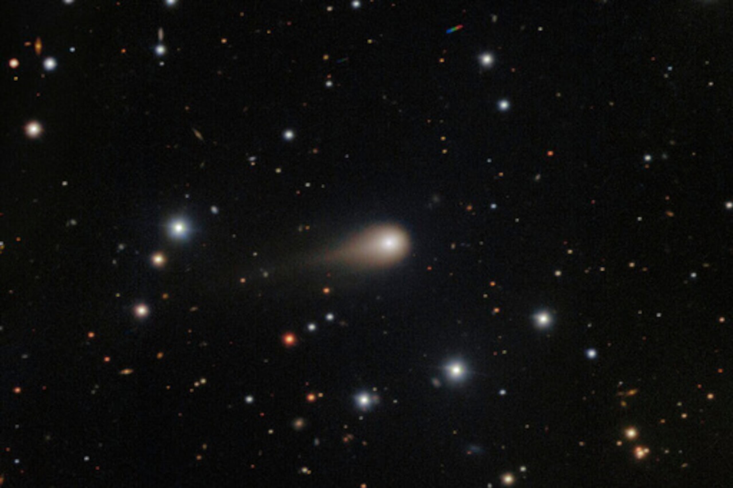 La confirmación más reciente de que se trata de un cometa ha llegado de un observatorio en Sudáfrica que detectó la primera señal de radio proveniente del objeto interestelar.