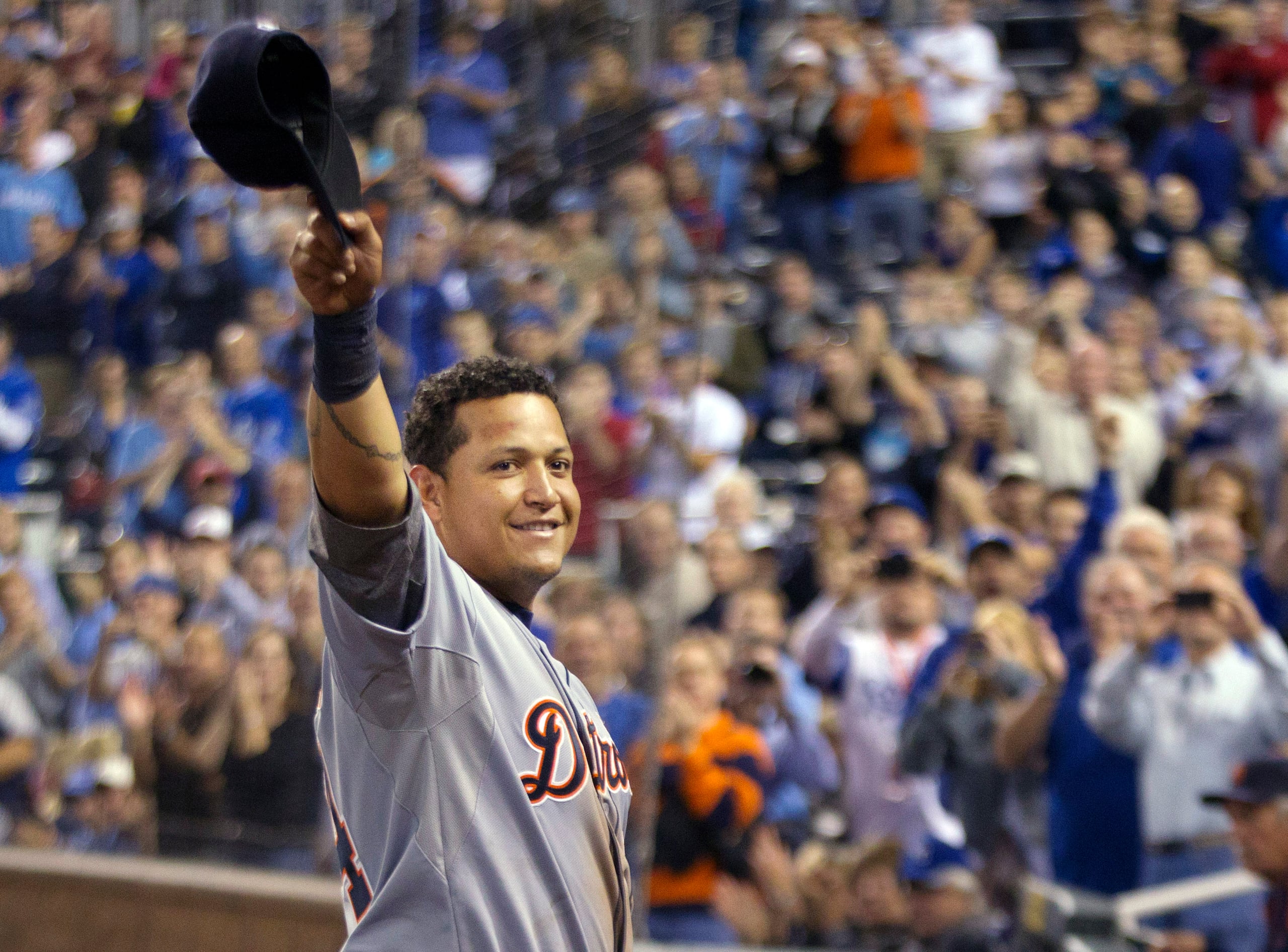Otro de los invitados lo es el ya retirado Miguel Cabrera.