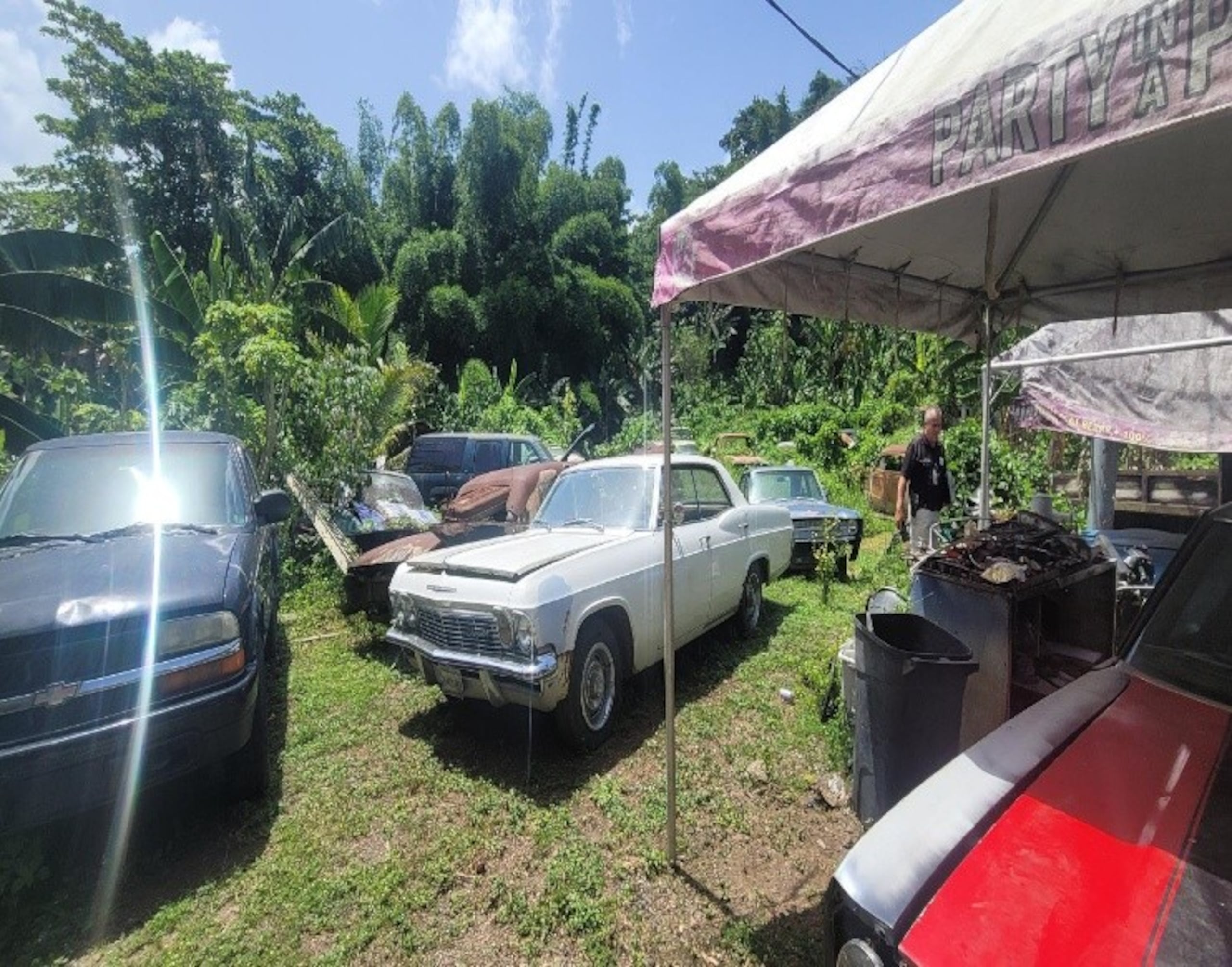 Intervención de la Policía de Puerto Rico en junkers y talleres.