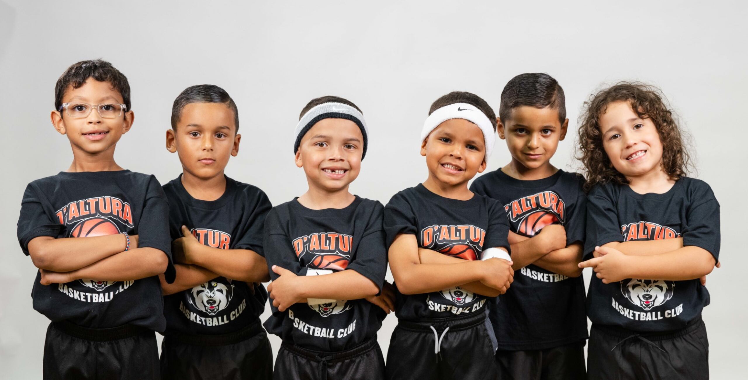 El Club D'Alturas es uno de los beneficiados. En el orden acostumbrado, Marcos Elías, Mateo González, Abdel Fort, Lucas González, Miguel González y Nicholas Figueroa. (Alexa Alejandro)