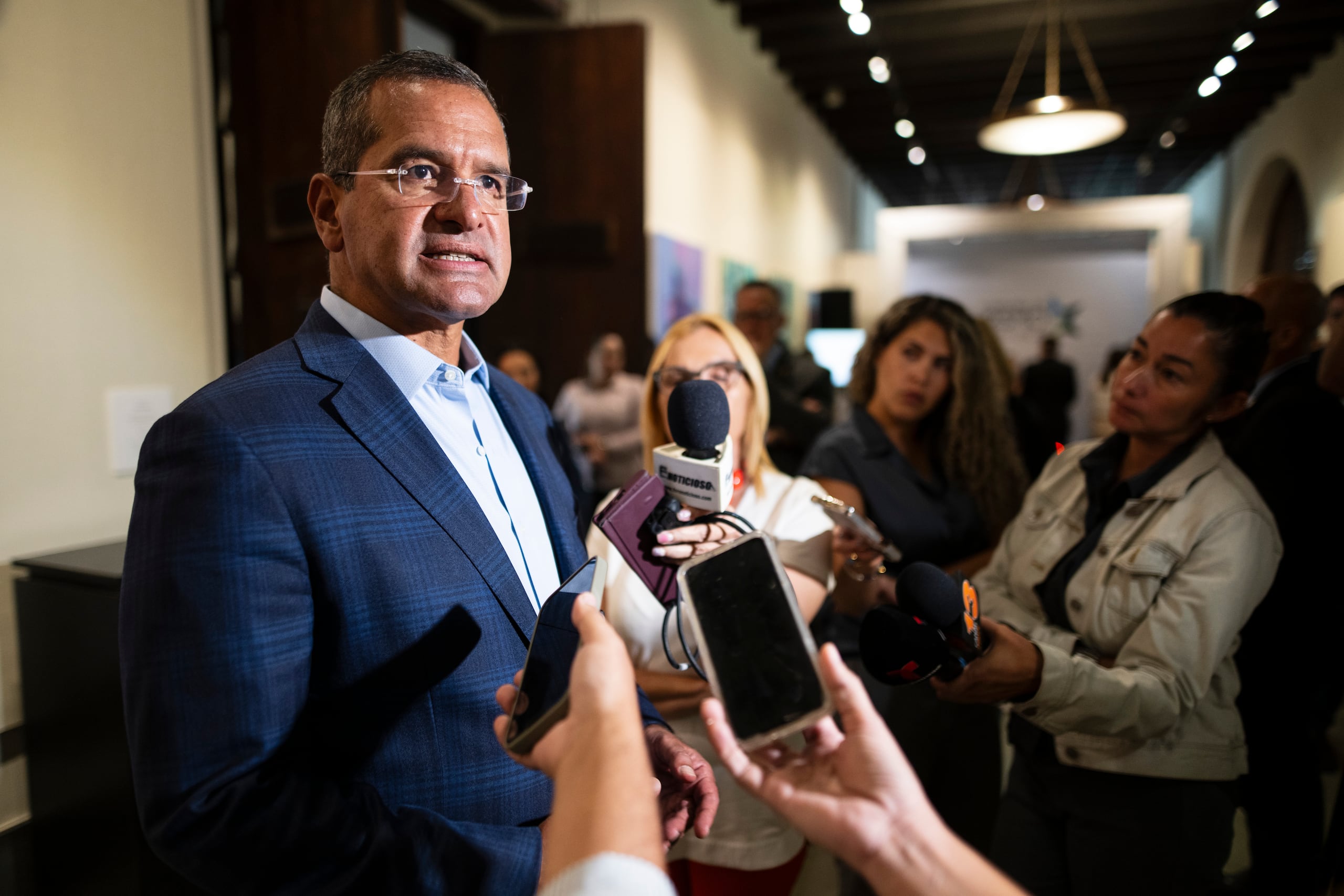 El primer ejecutivo dijo que en Puerto Rico hay un exceso de hospitales, contrario a la percepción pública que pueda haber.